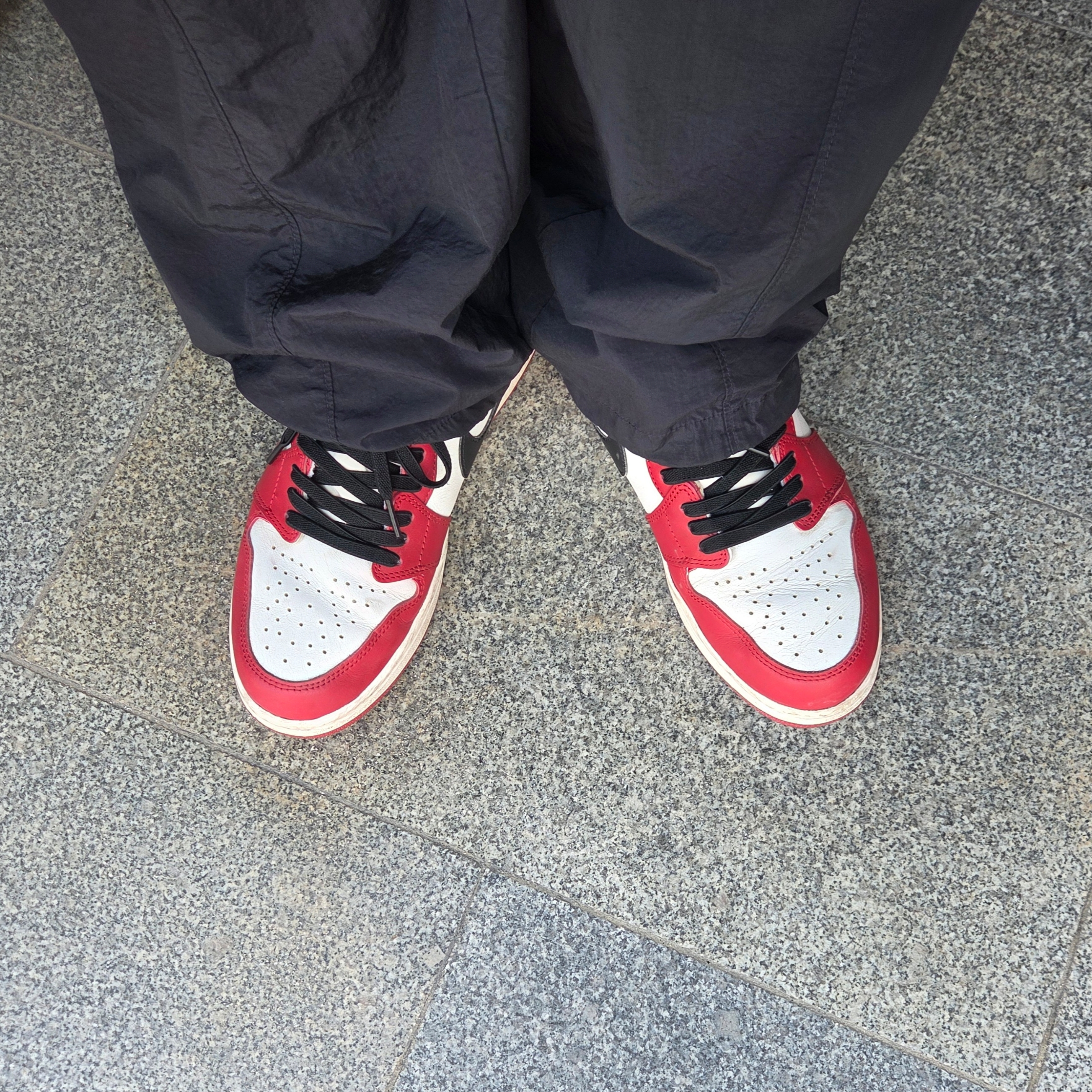 Jordan 1 Retro High OG Chicago 2022 착용 스타일 - 2