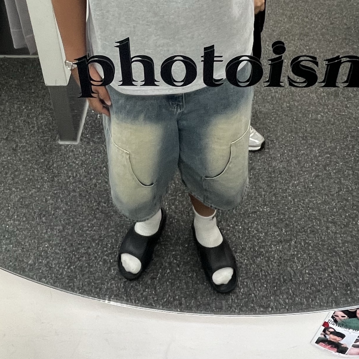 Nike ReactX Rejuven8 Slide Black 착용 스타일