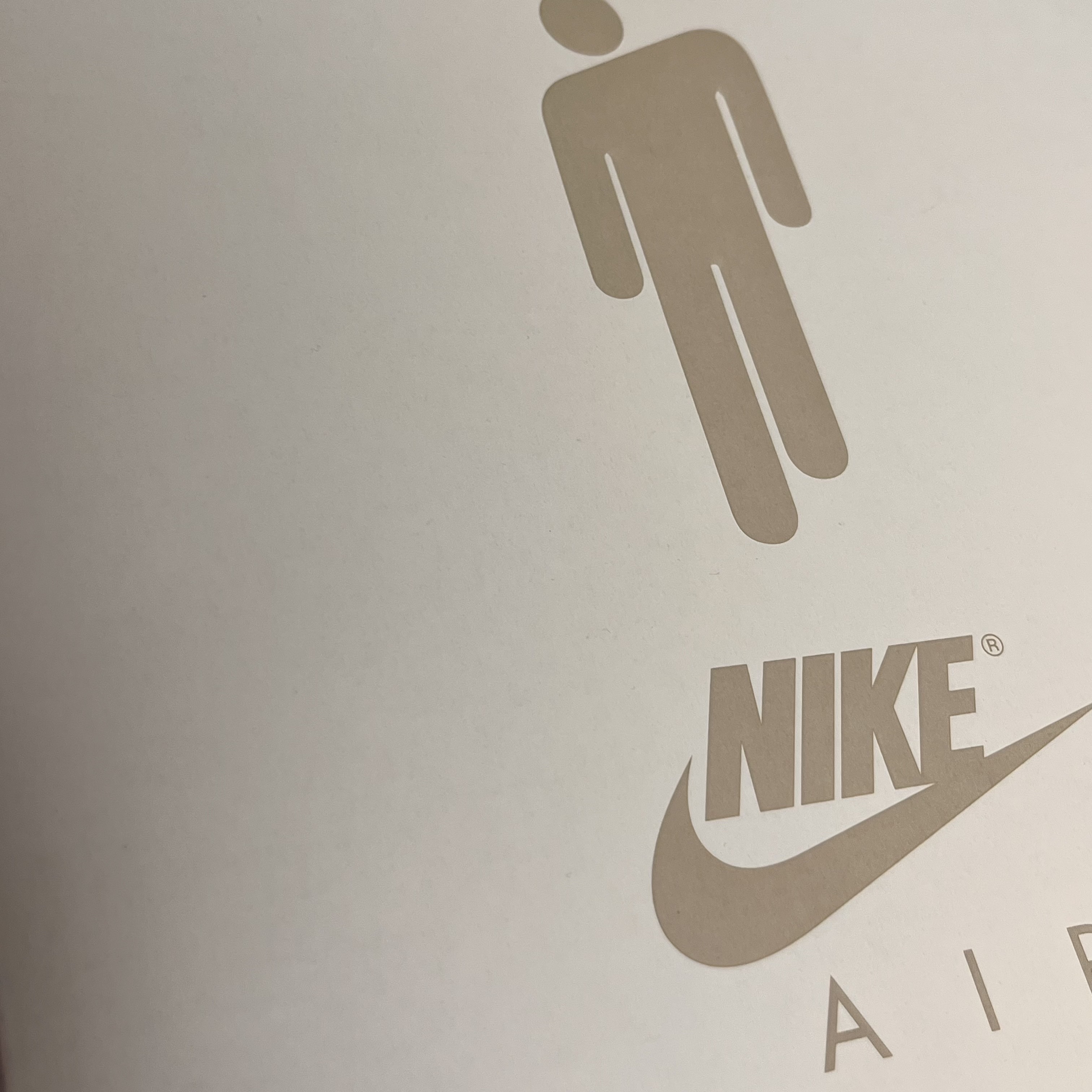 Nike x Billie Eilish Air Force 1 Low SP Triple White 착용 스타일 - 5