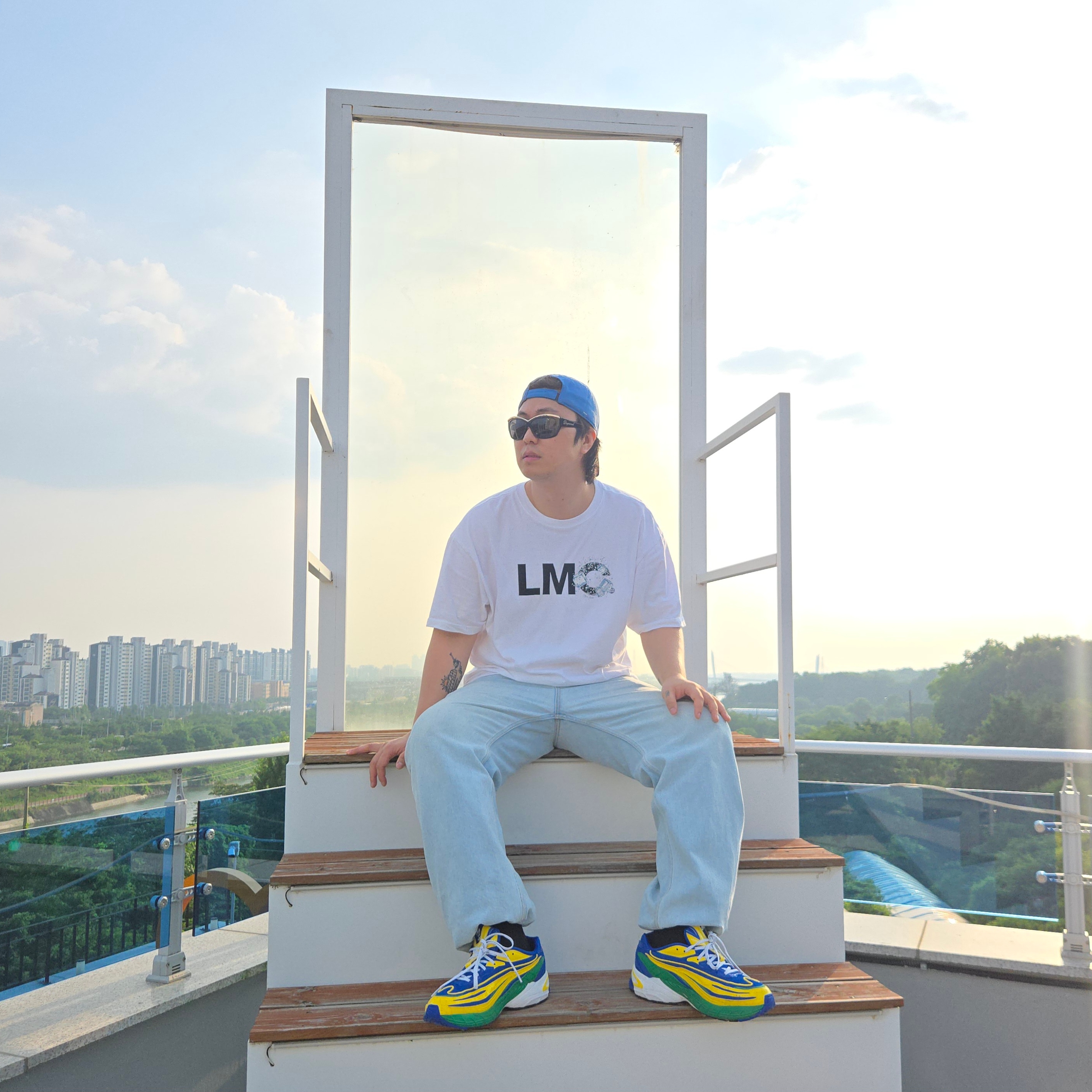 Adidas x BAPE Orketro Green Power Blue 착용 스타일 - 3