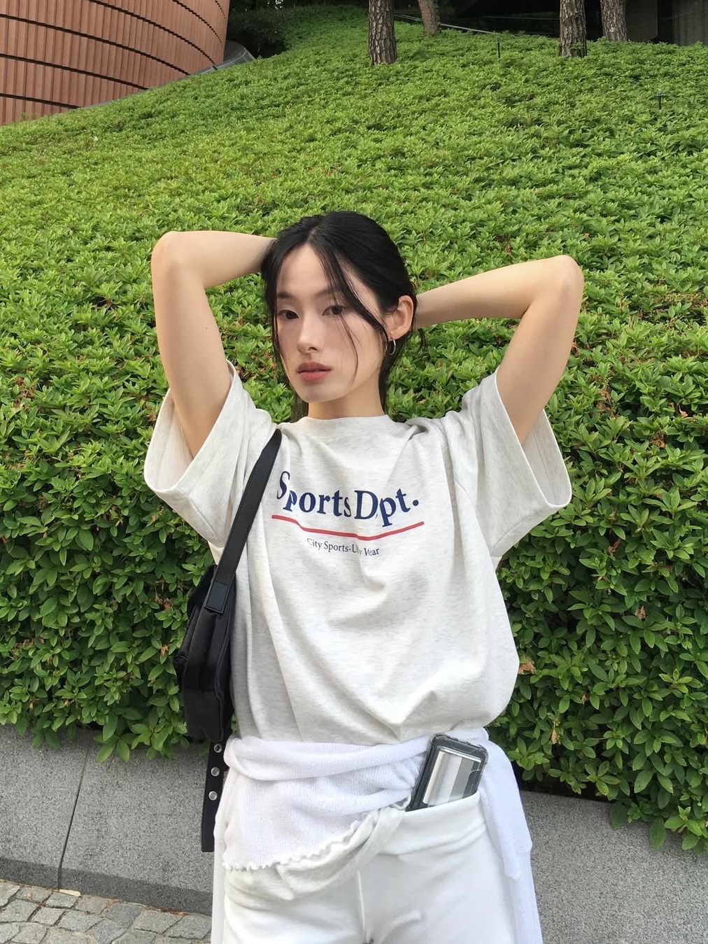Sports Dept Line Logo T-shirt Oatmeal 착용 스타일 - 4