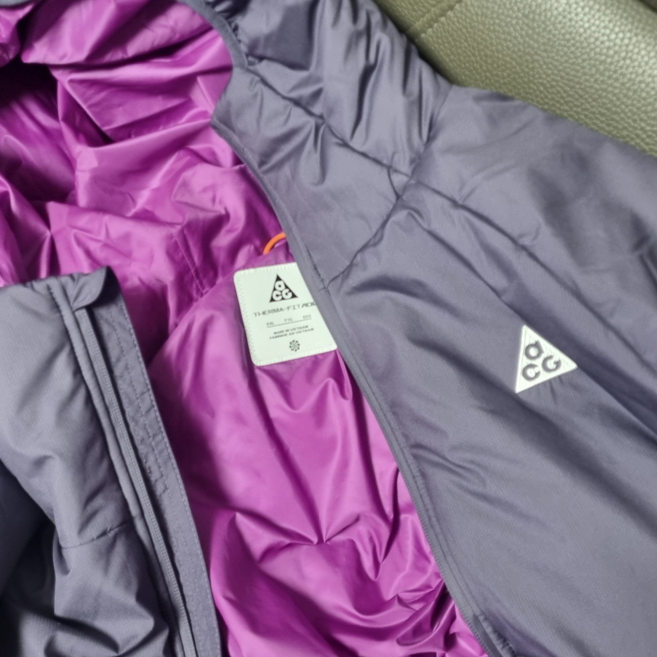 Nike ACG Rope De Dope Primaloft Therma-Fit Jacket Dark Raisin Bold Berry - Asia 착용 스타일