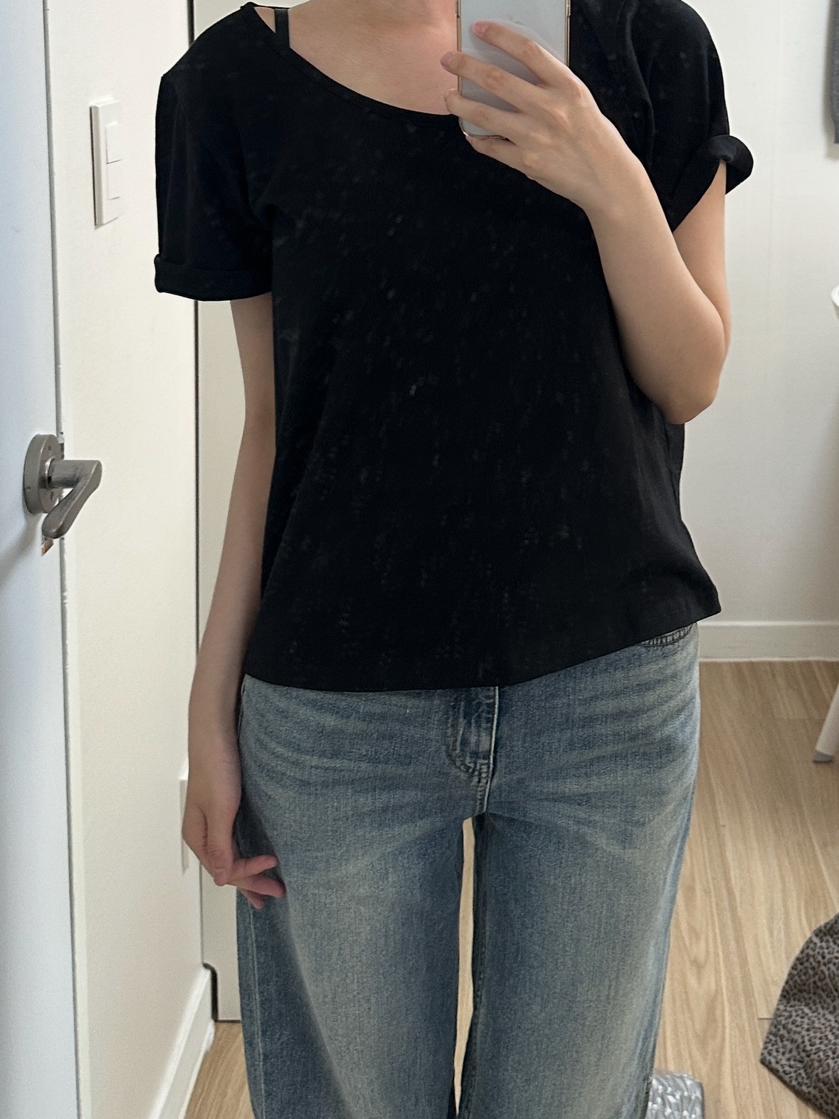 (W) Low Classic New Straight-Fit Jeans Blue 착용 스타일