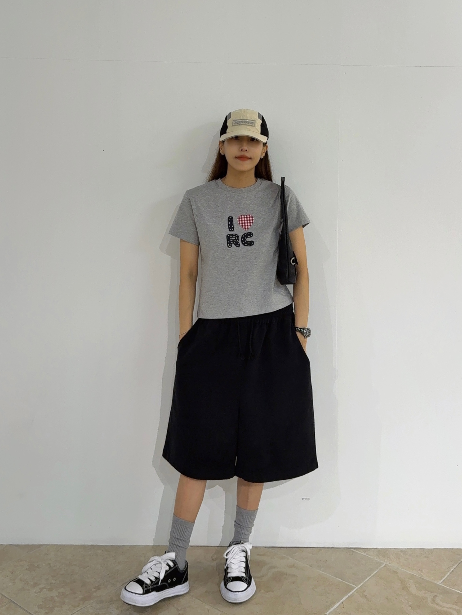 Supreme Side Mesh Camp Cap Cream - 25SS, AMI de Coeur Socks Off White Grey (3 Pack) 착용 스타일 - 3