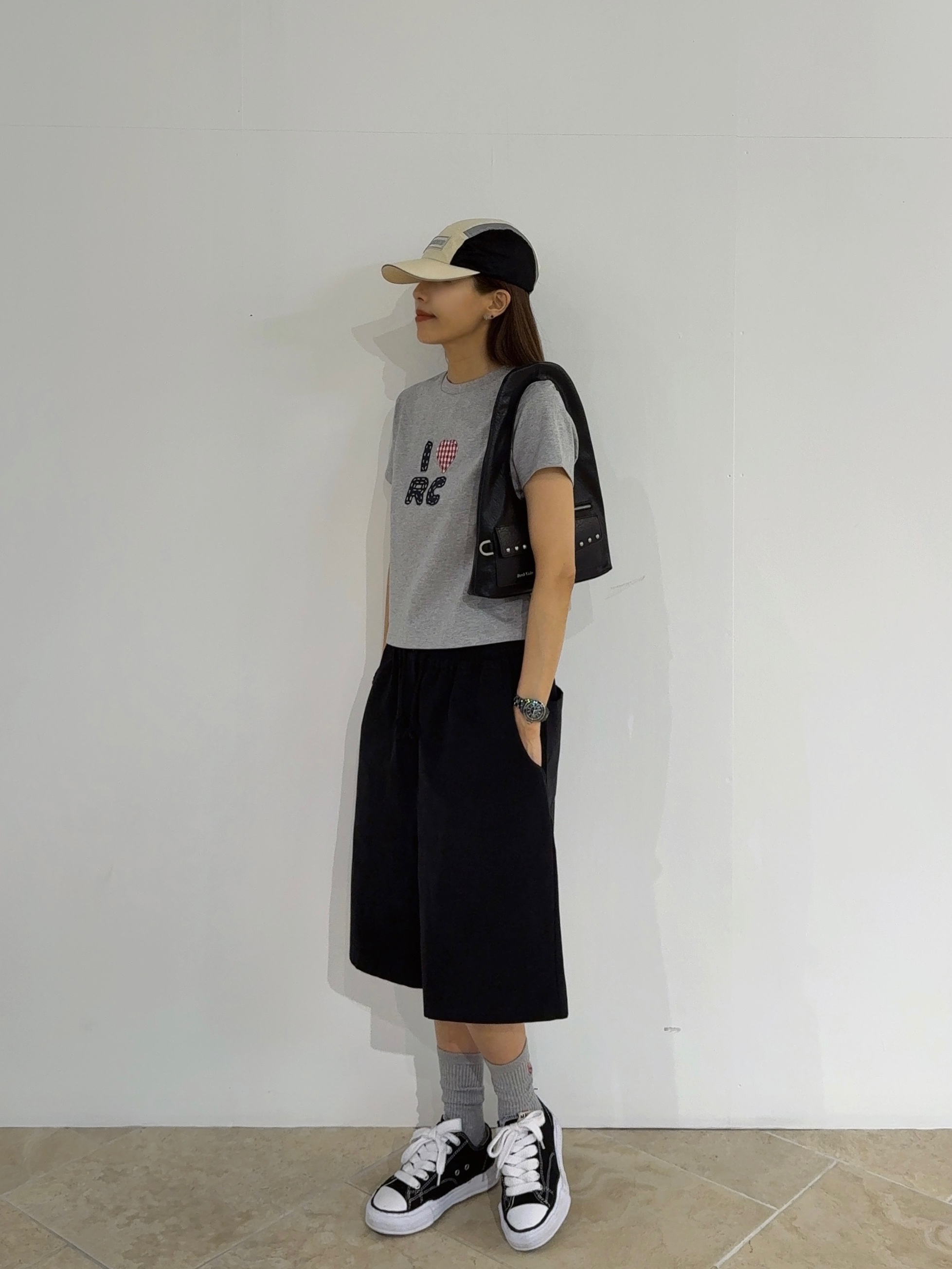 Supreme Side Mesh Camp Cap Cream - 25SS, AMI de Coeur Socks Off White Grey (3 Pack) 착용 스타일 - 2
