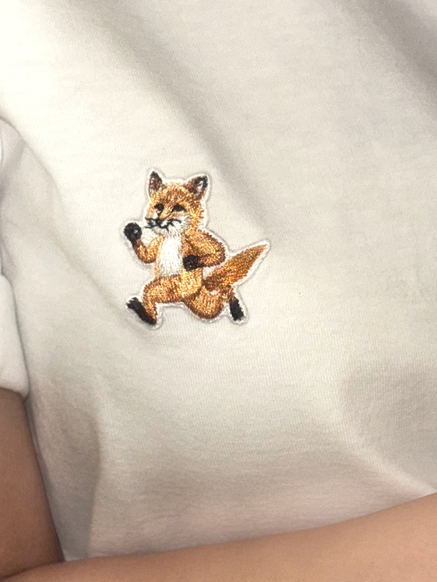 Maison Kitsune Speedy Fox Patch Comfort T-Shirt White, (W) Pandora Moments Double Leather Bracelet Sterling Silver Black 착용 스타일 - 2