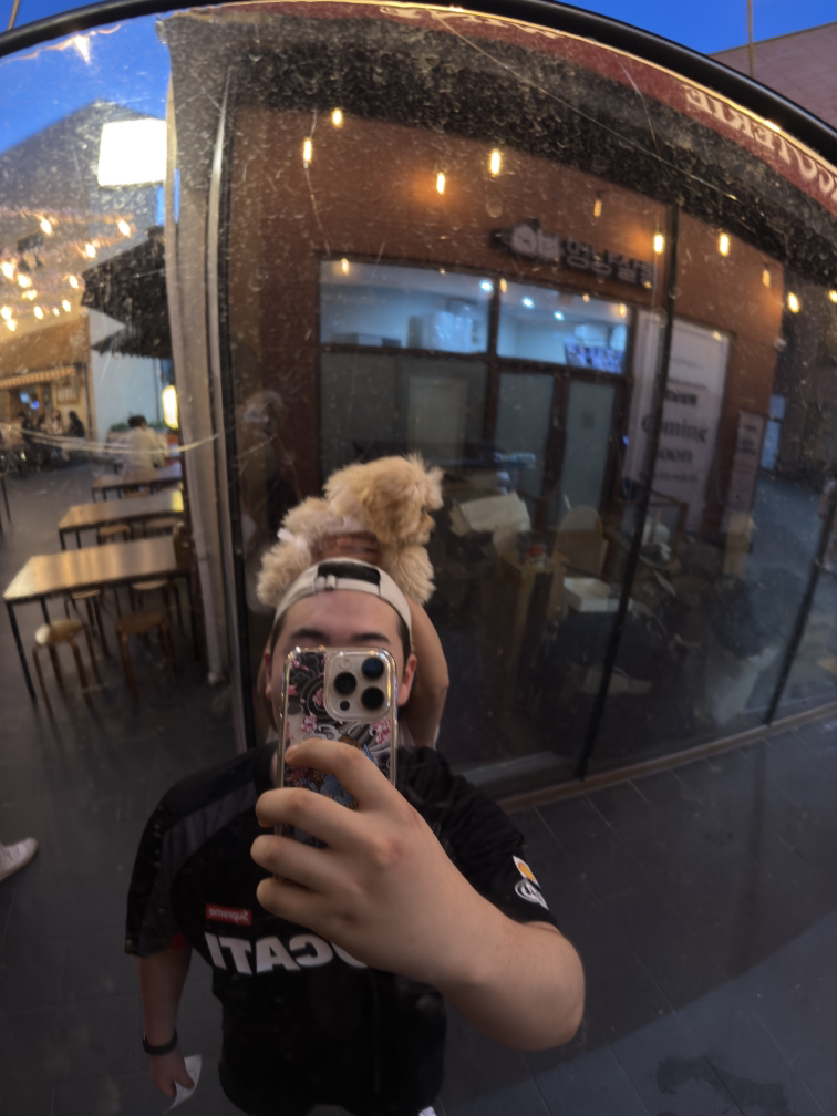KREAM 프로필 이미지