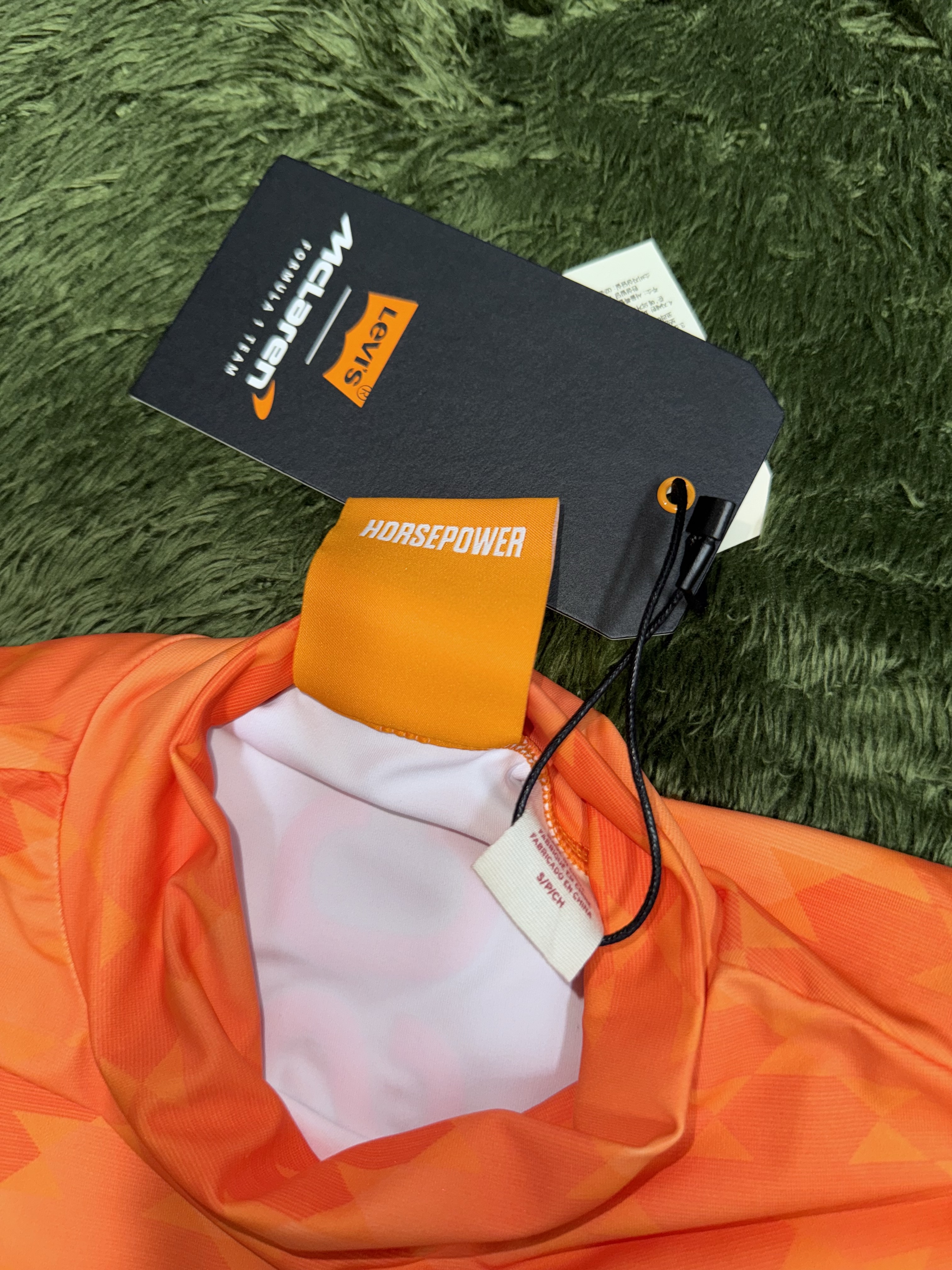 (W) Levi's x McLaren Second Skin Orange 착용 스타일 - 4