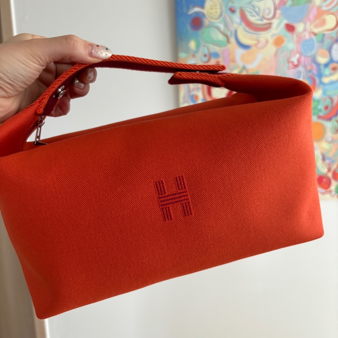 Hermes Large Bride-A-Brac Case Canvas & Orange Feu 착용 스타일