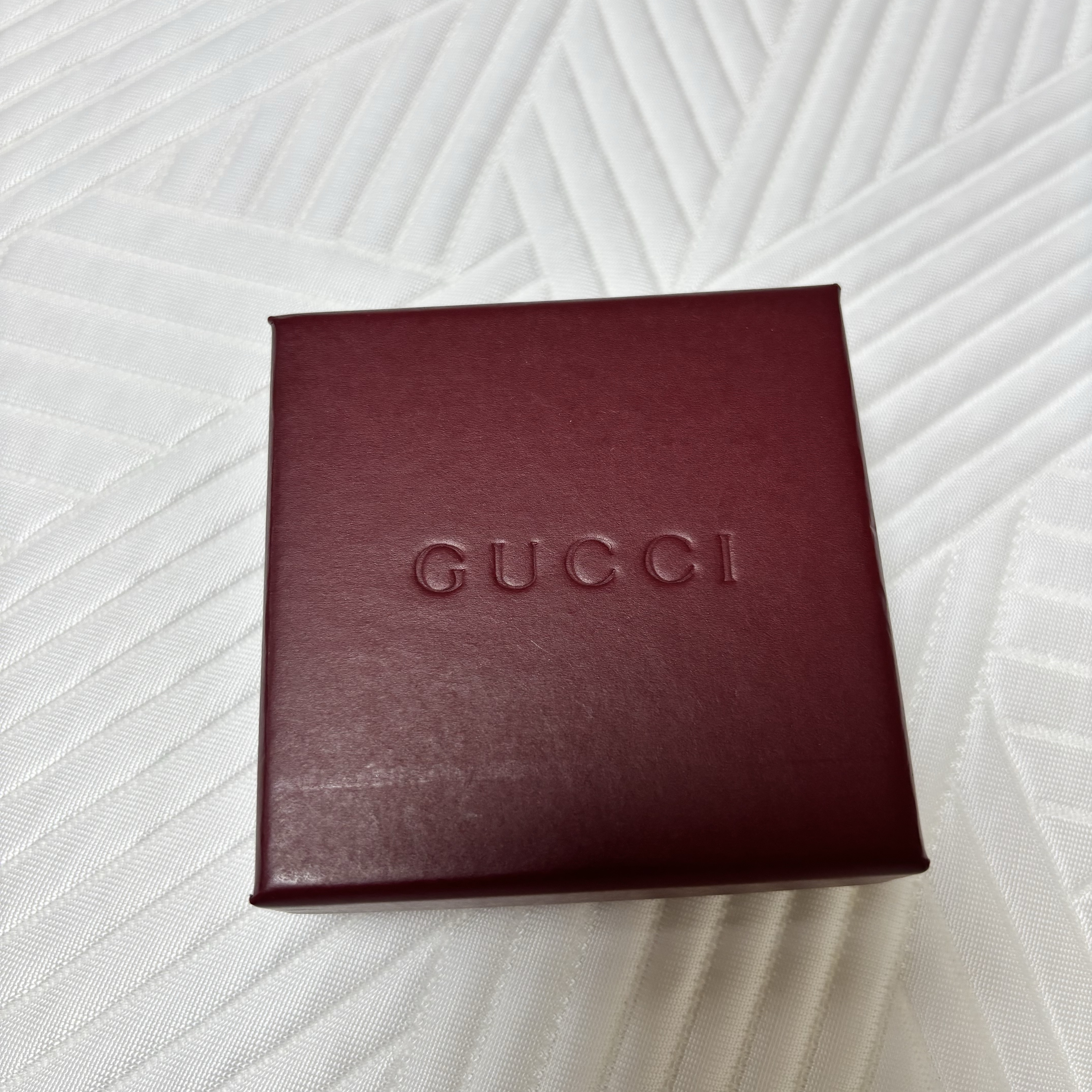 Gucci Interlocking G Pendant Necklace Silver 착용 스타일 - 2
