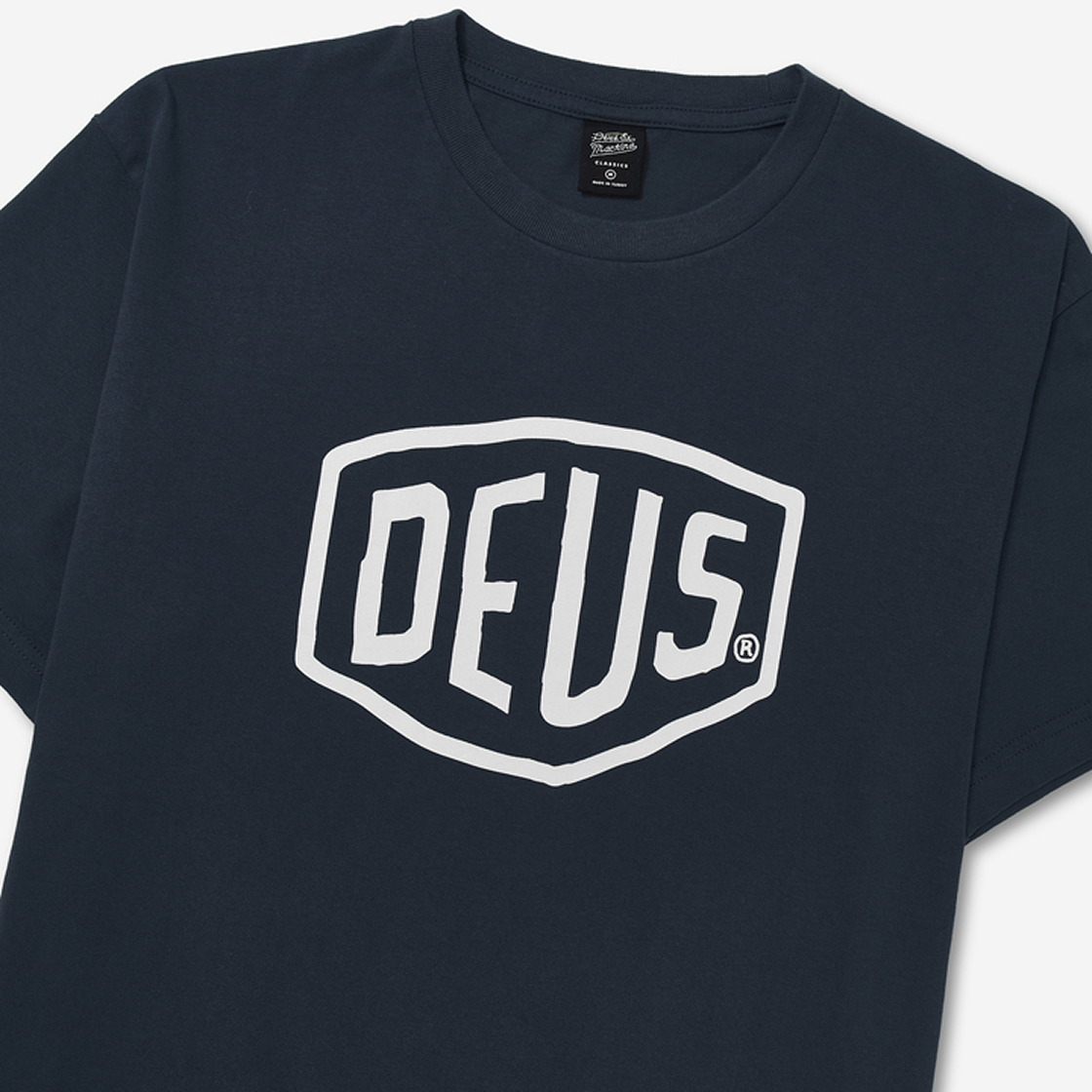 데우스 엑스 마키나 쉴드 티셔츠 네이비(Deus Ex Machina Shield T-Shirt Navy) - 3