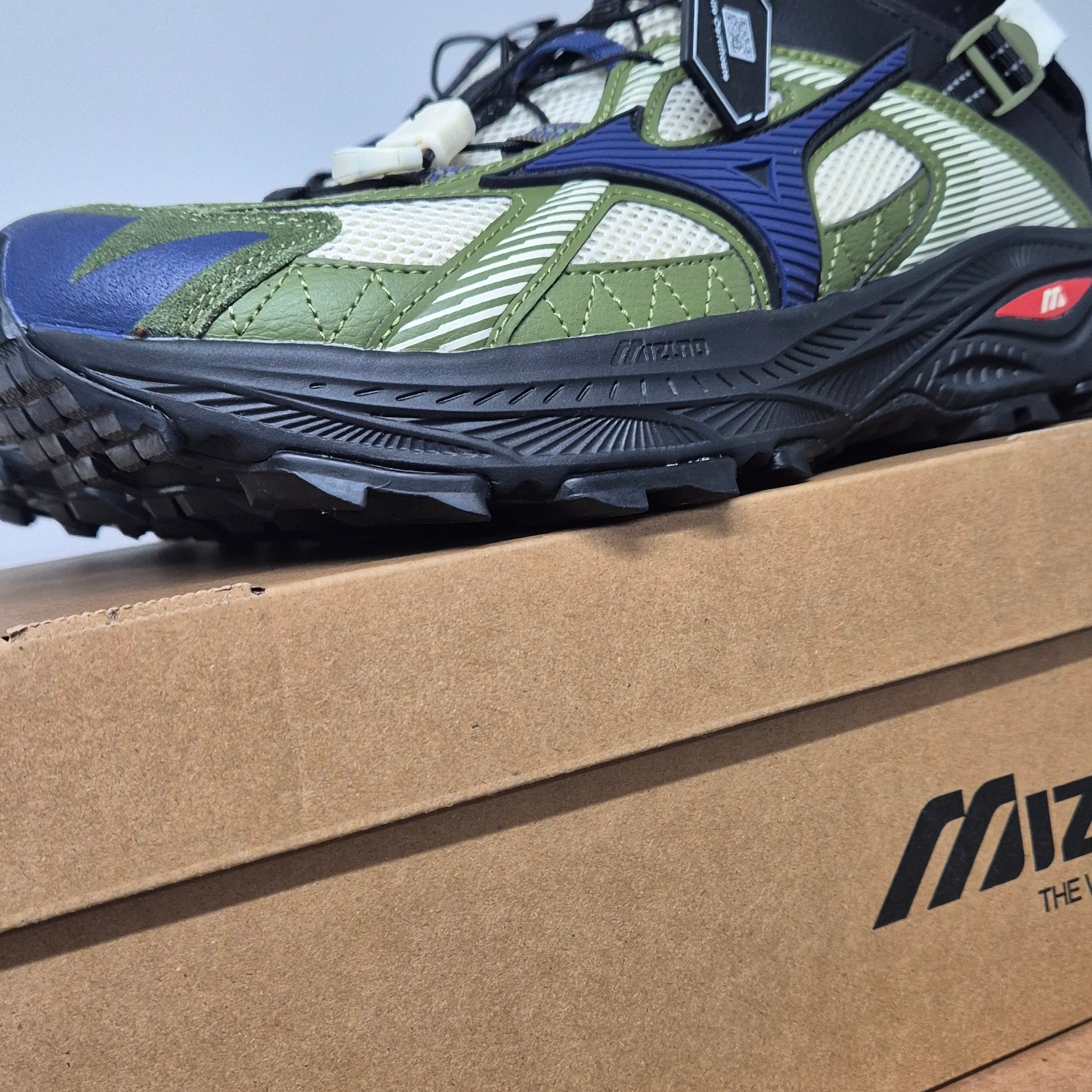 Mizuno Racer Trail SE Khaki 착용 스타일