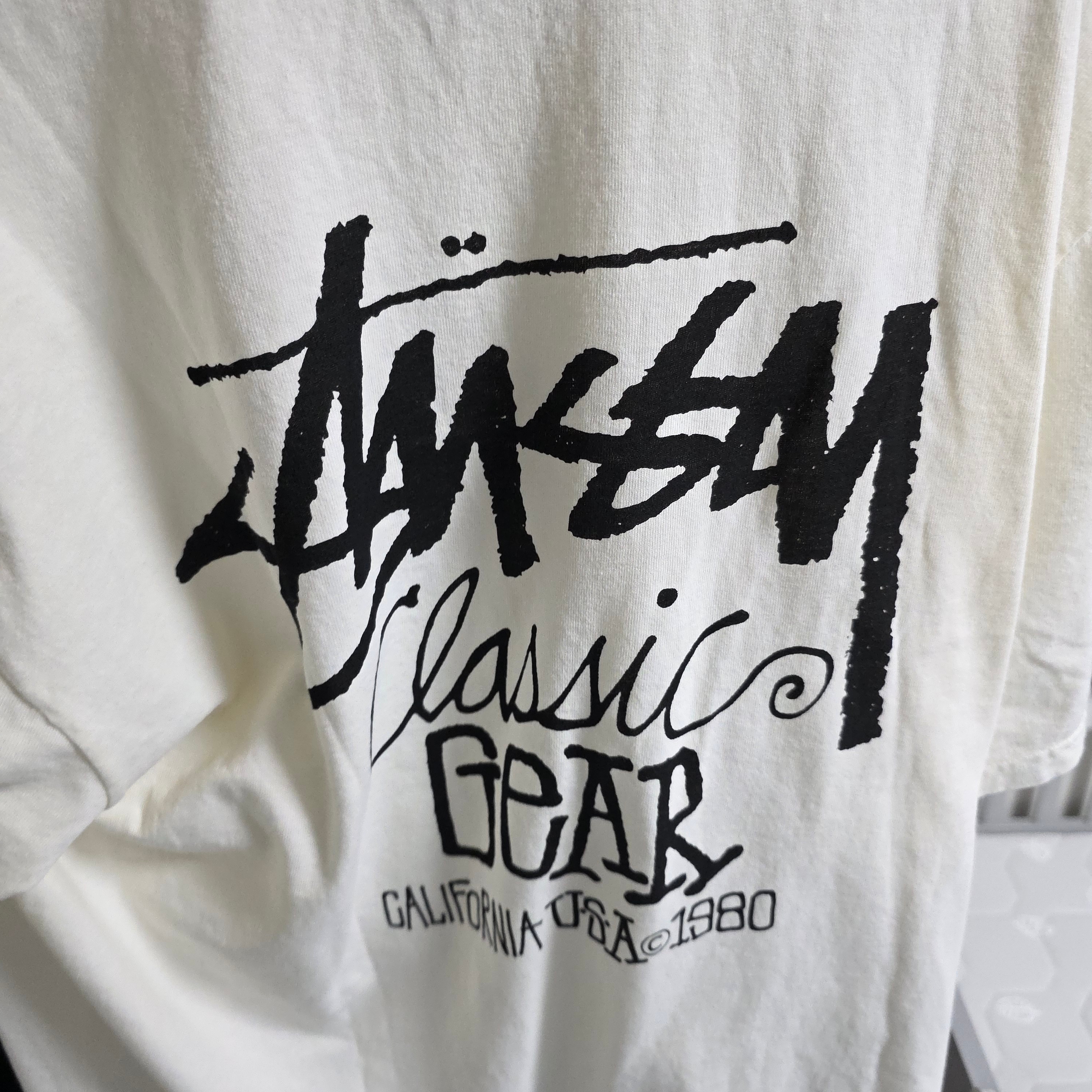 Stussy Pigment Dyed Classic Gear T-Shirt Natural 착용 스타일 - 2