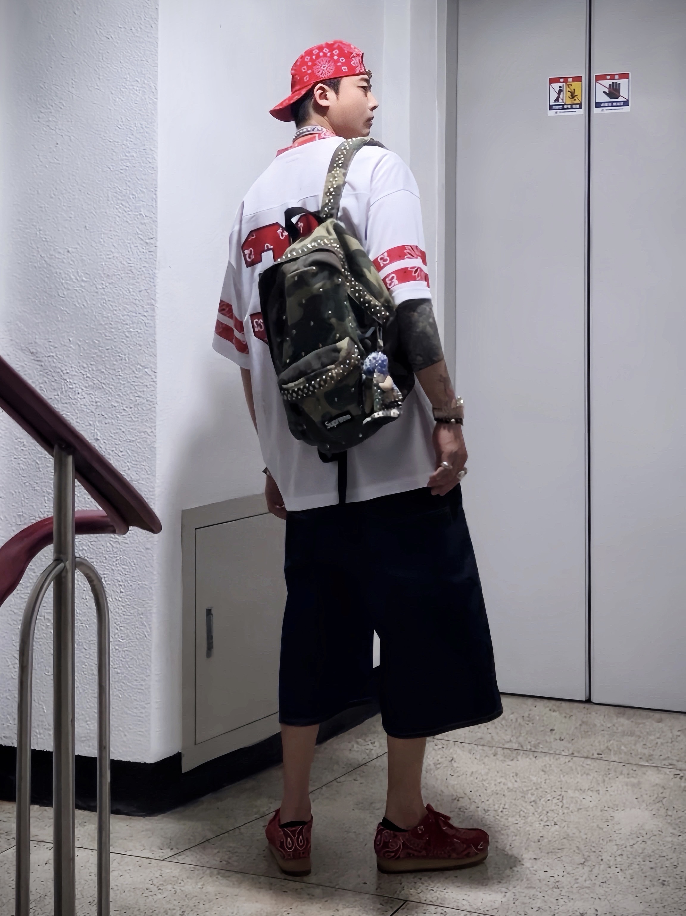 Supreme Bandana Camp Cap Red - 21SS, Supreme Small Box T-Shirt Red Bandana - 21SS ์ฐฉ์ฉ ์คํ์ผ