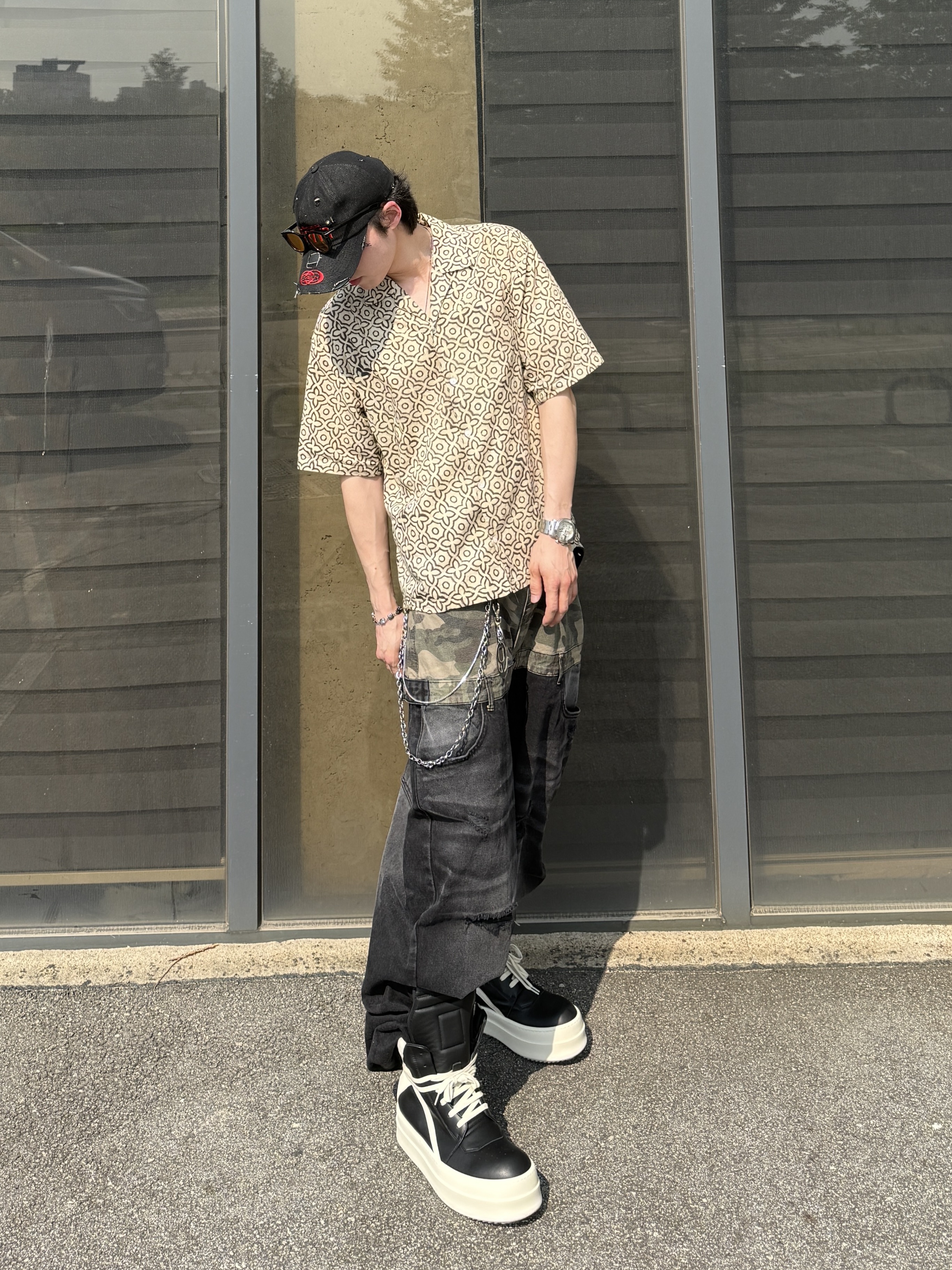 Rick Owens Hollywood Mega Bumper Geobasket in Full Grain Calf Leather Black Milk, MJD x Kamien Double Hole Belt Oak Brown 착용 스타일 - 7