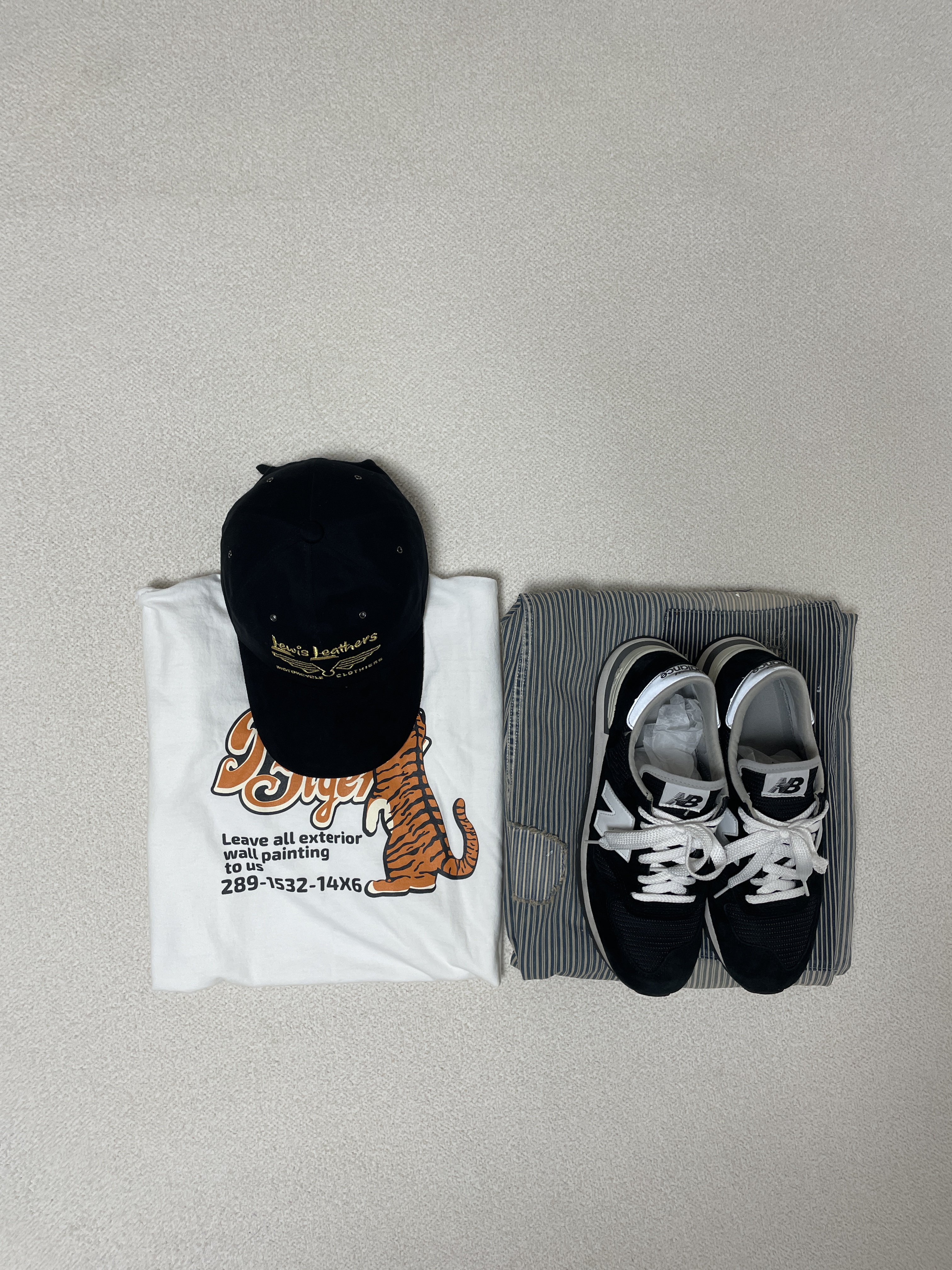 New Balance 990v1 Made in USA Black 착용 스타일 - 1