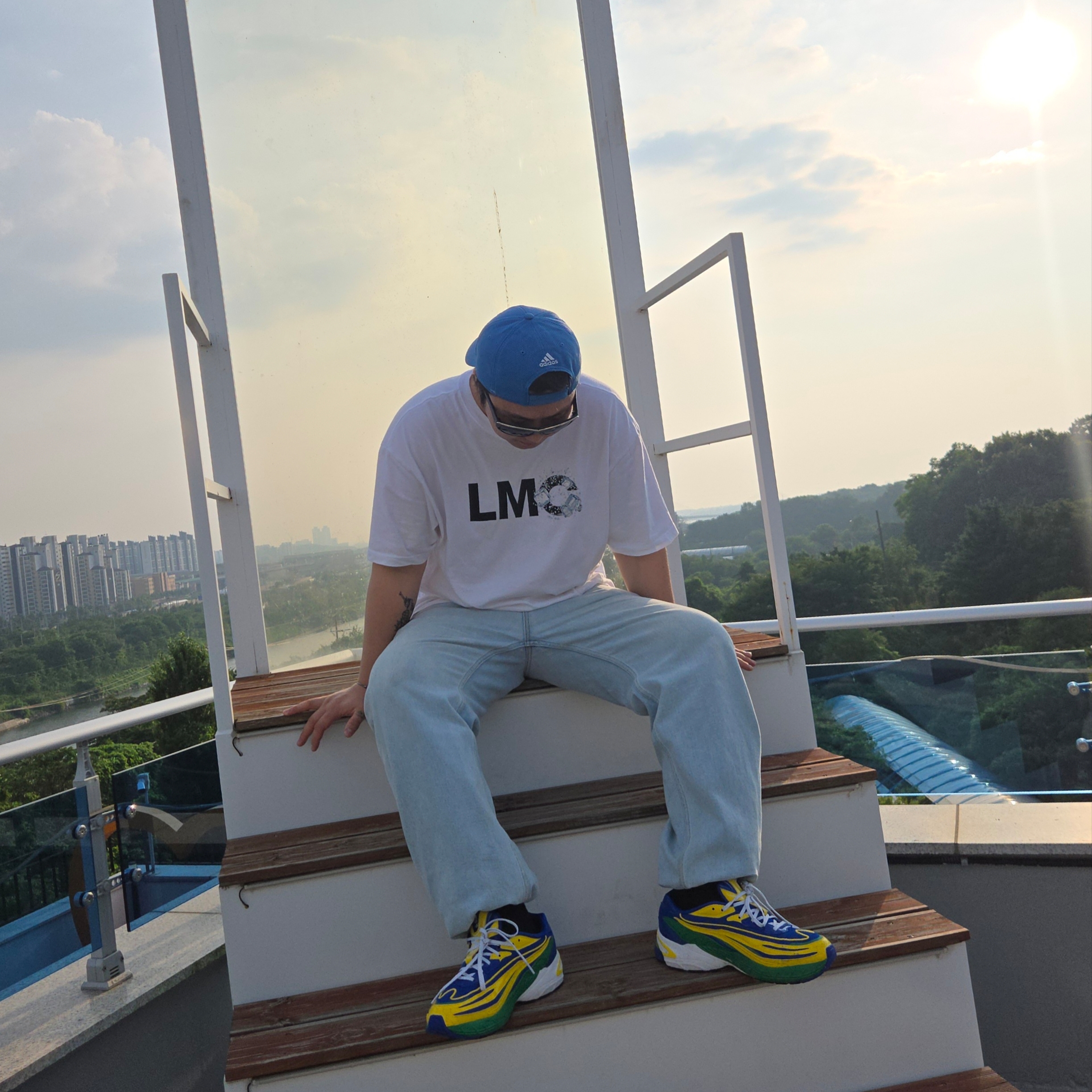 Adidas x BAPE Orketro Green Power Blue 착용 스타일 - 4