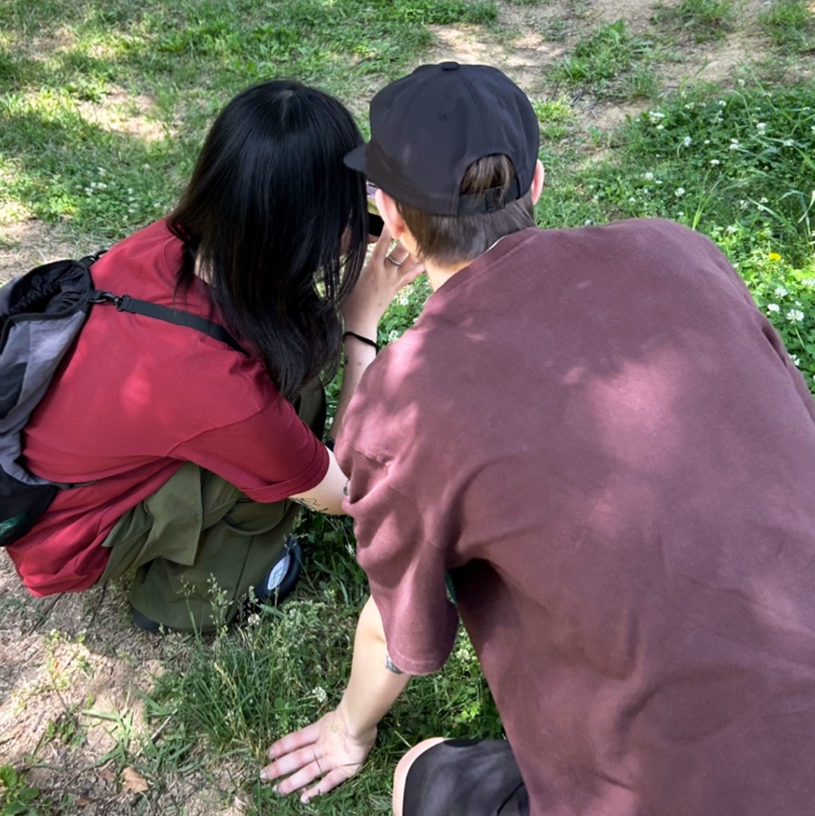 (W) Keen Shanti Black Dawn Blue, NOMANUAL C.B String Bag Charcoal 착용 스타일 - 3