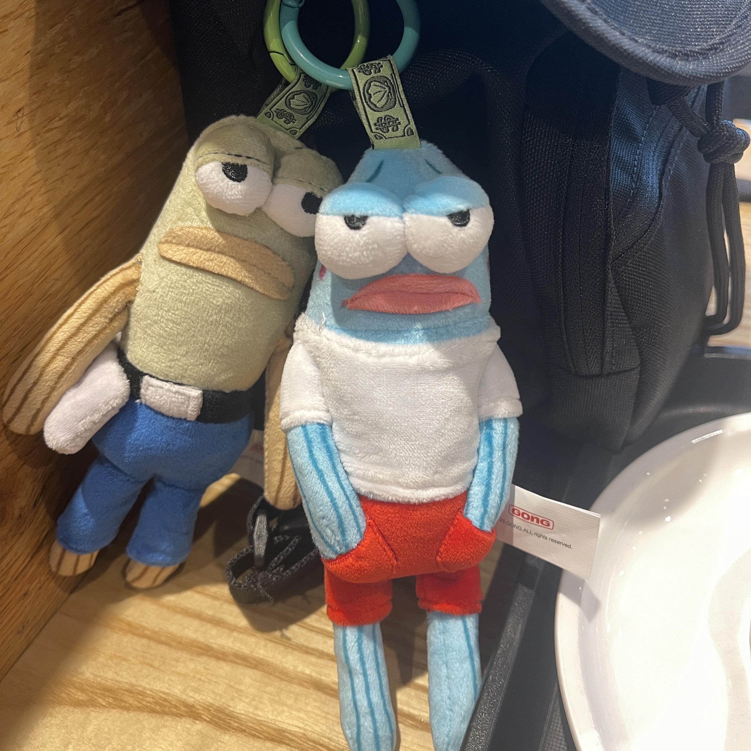 Pop Mart Bikini Bottom Buddies Whimsical Plush Cool Fish (Opened Case), Pop Mart Bikini Bottom Buddies Whimsical Plush Flat Fish (Opened Case) 착용 스타일 - 1