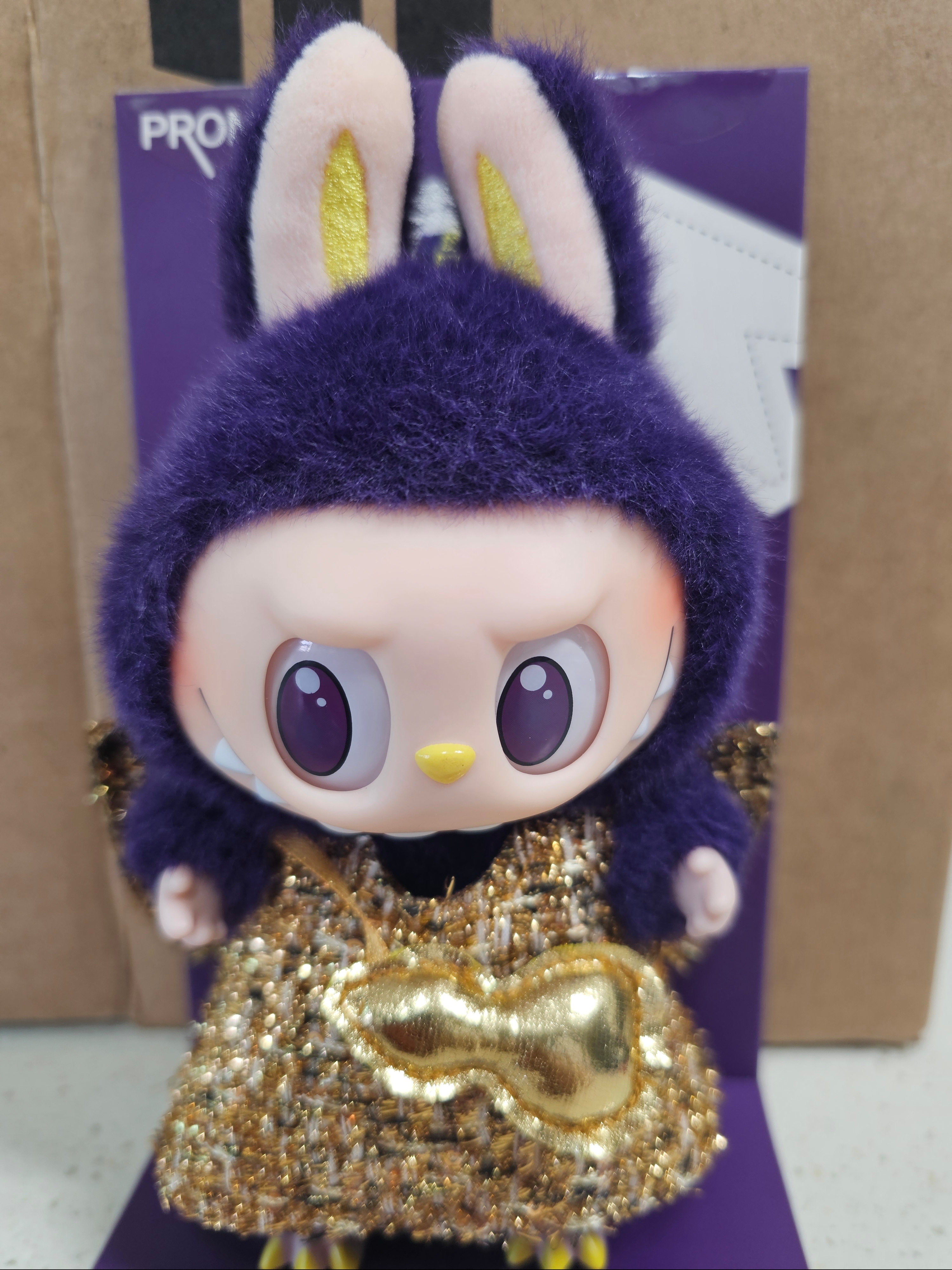 Pop Mart Labubu x Pronounce Lucky Fairy Toy Keyring 착용 스타일 - 3