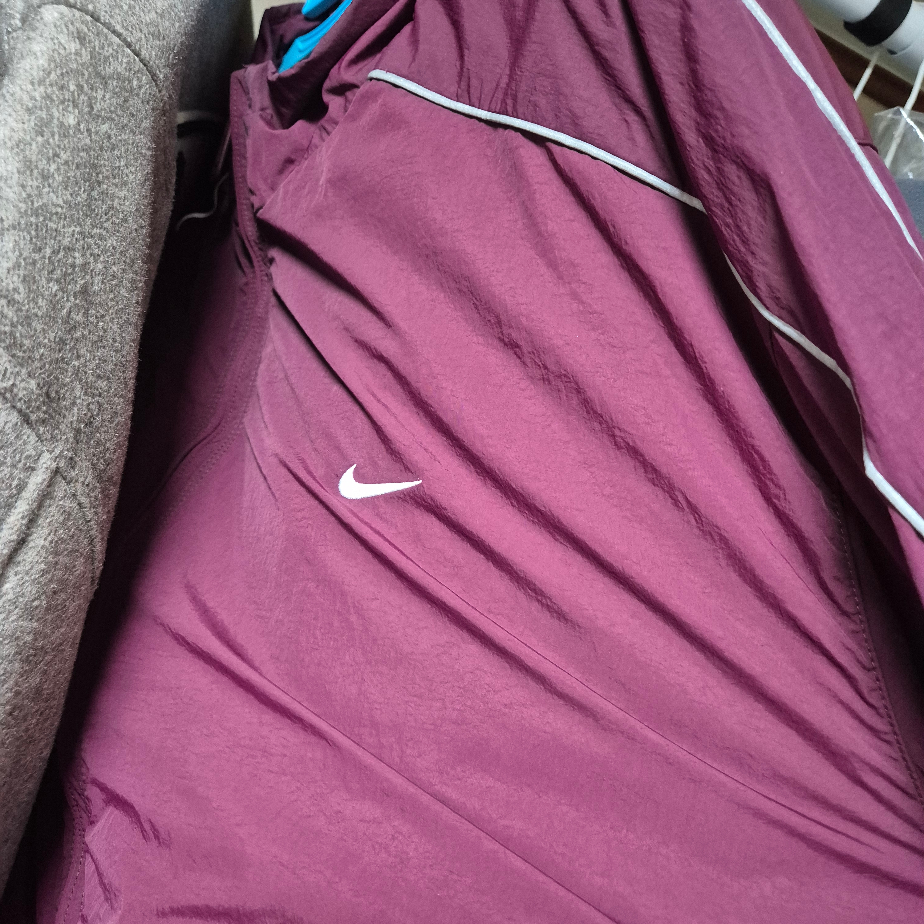 Nike NSW Solo Swoosh Woven Track Jacket Night Maroon - Asia 착용 스타일
