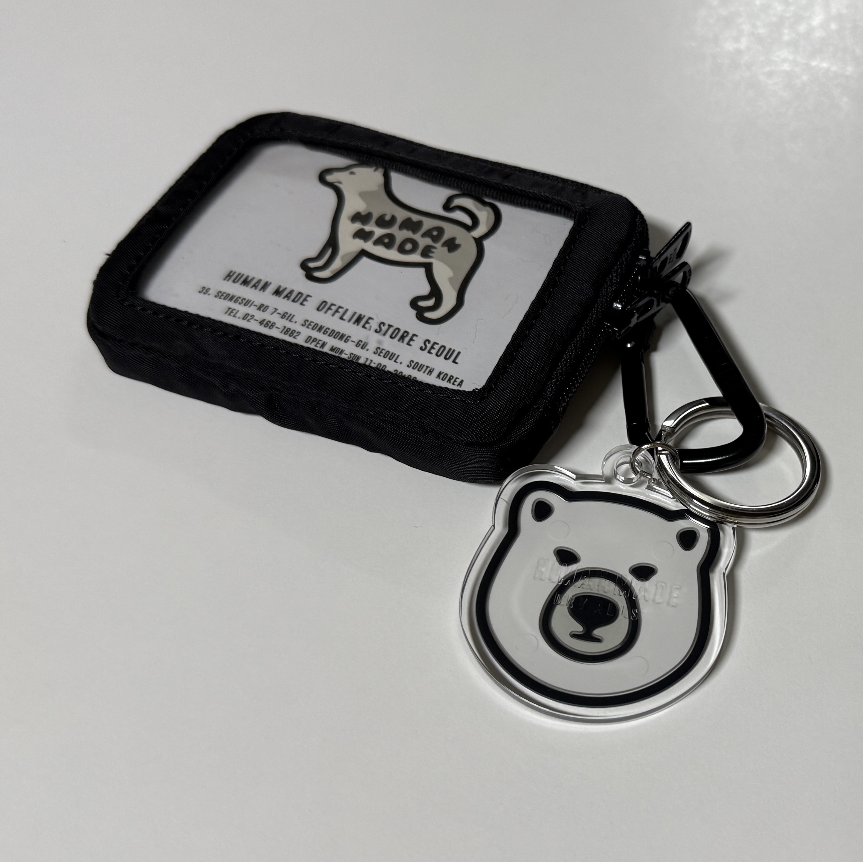 Human Made Military Card Case Black, Human Made Acrylic Animal Keyring White 착용 스타일