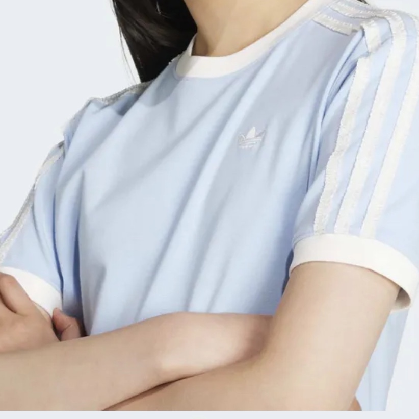 (W) Adidas Originals Ruffle 3S T-Shirt Clear Sky - KR Sizing 착용 스타일 - 2