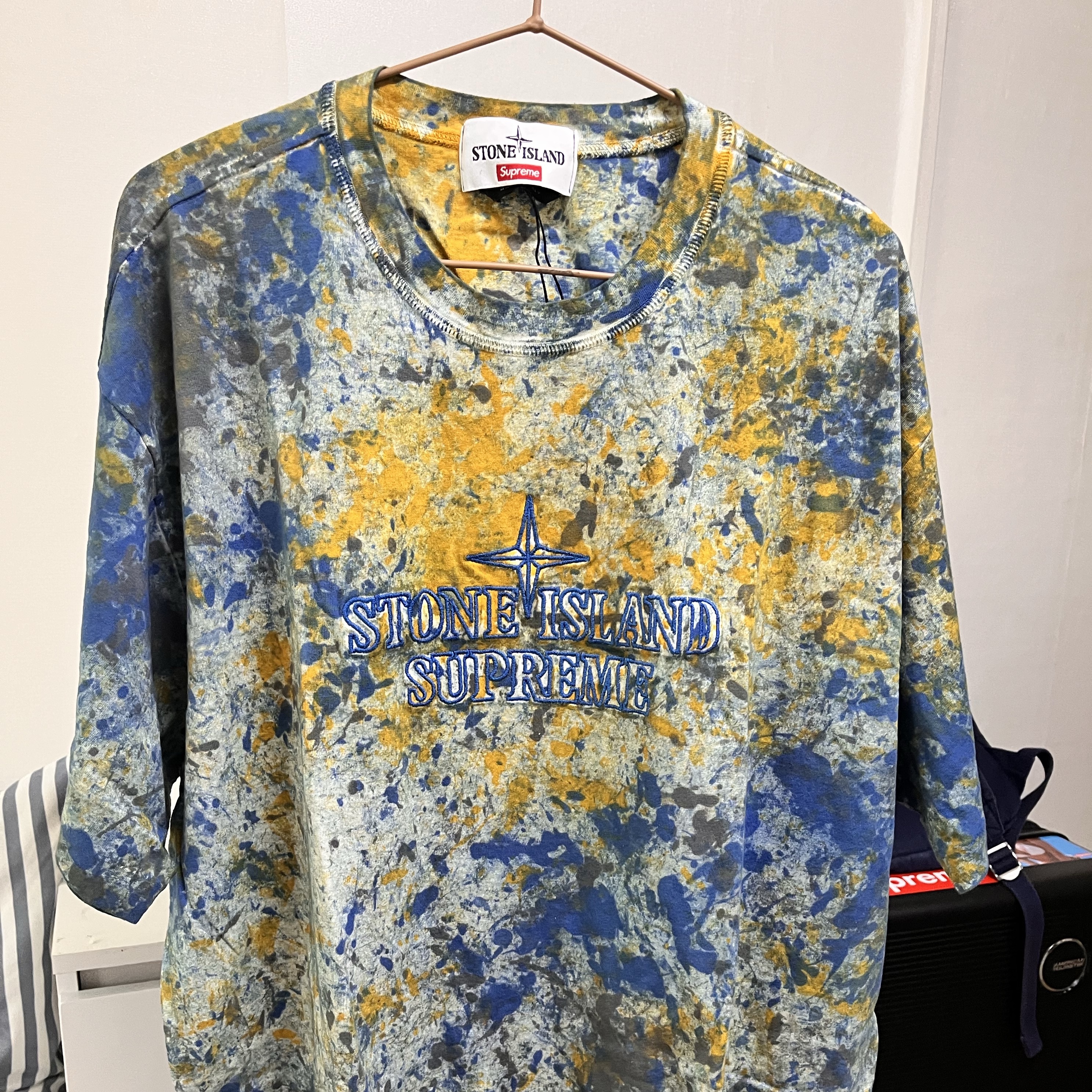 Supreme x Stone Island Embroidered Logo S/S Top Dark Blue - 20FW 착용 스타일 - 1