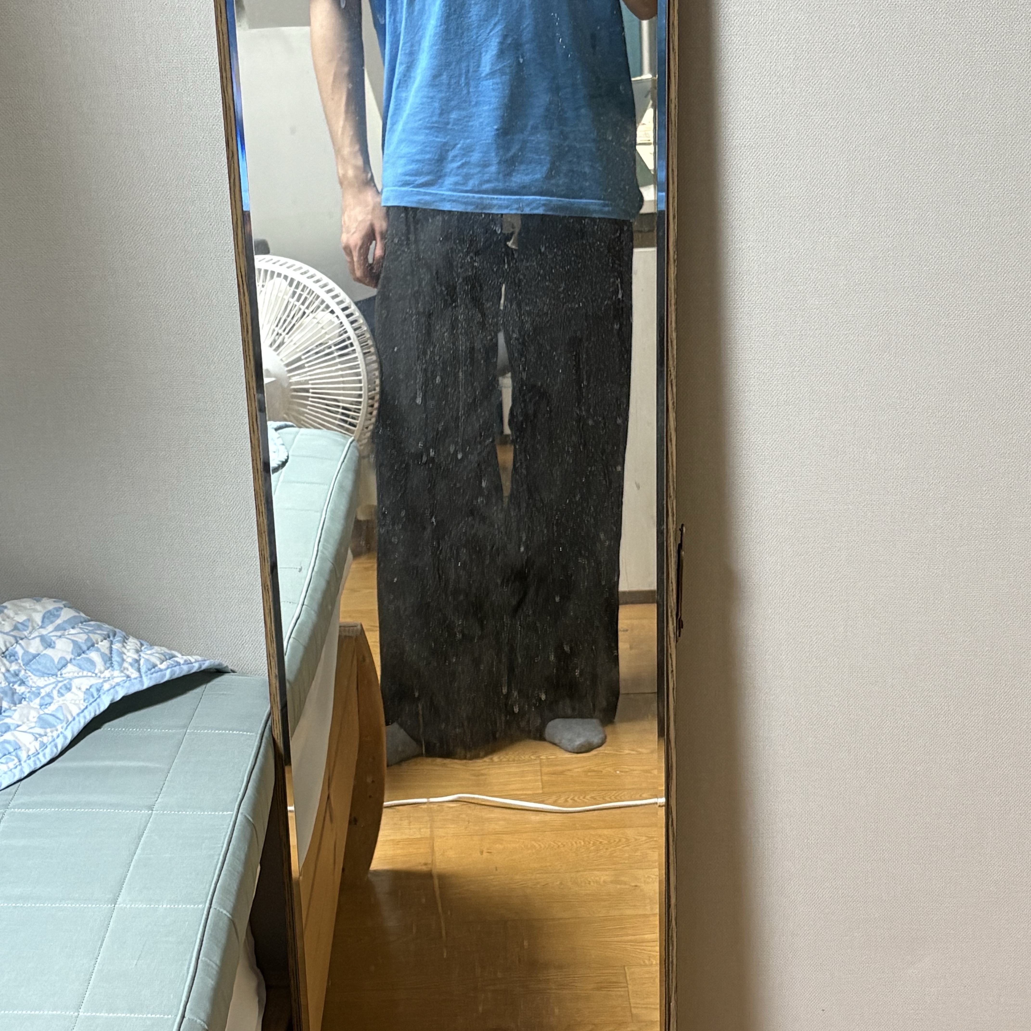 Polyteru Human Index Human Pajama Pants Deep Charcoal 착용 스타일