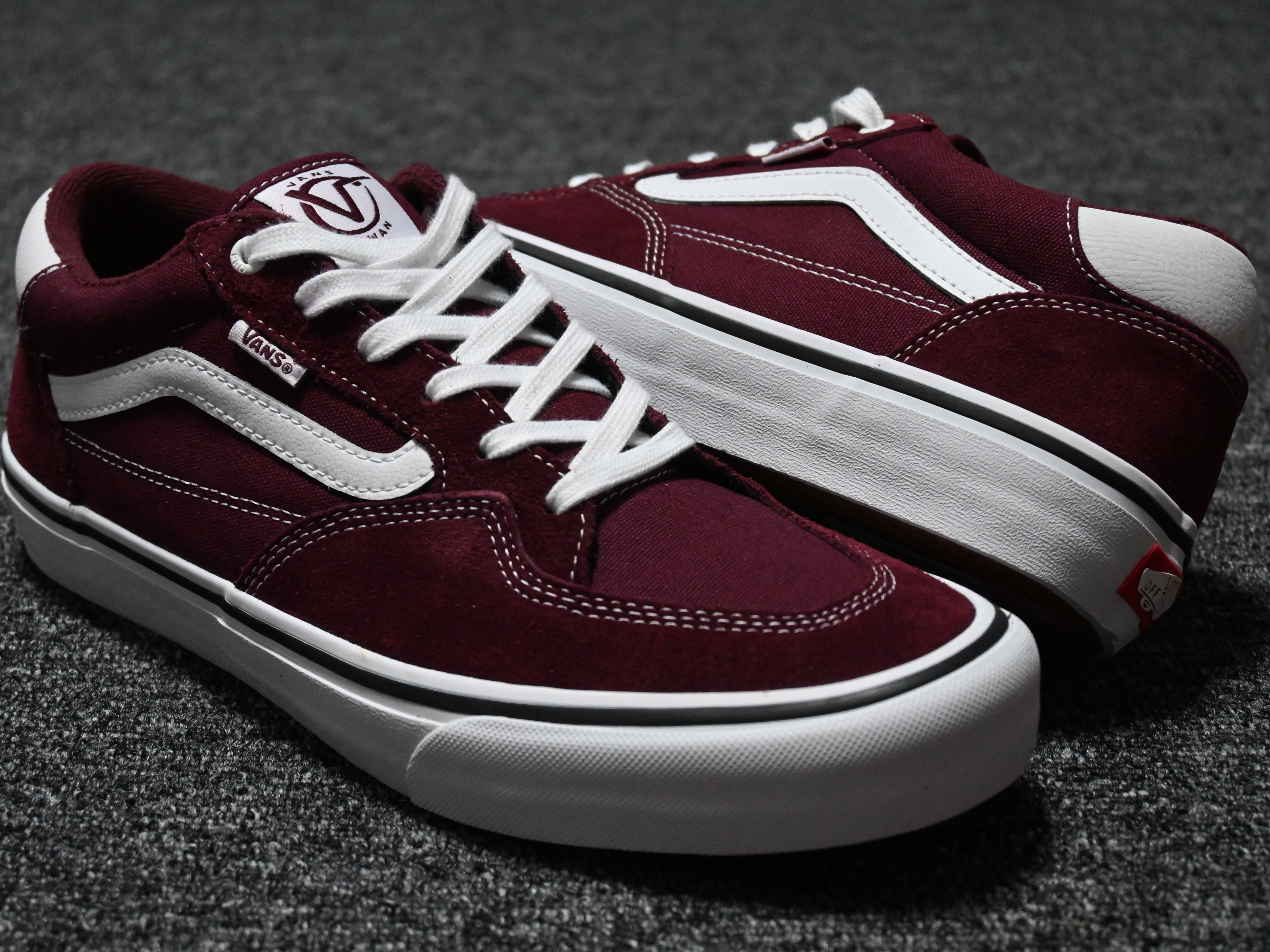 Vans Rowan Pro Wine Red 착용 스타일