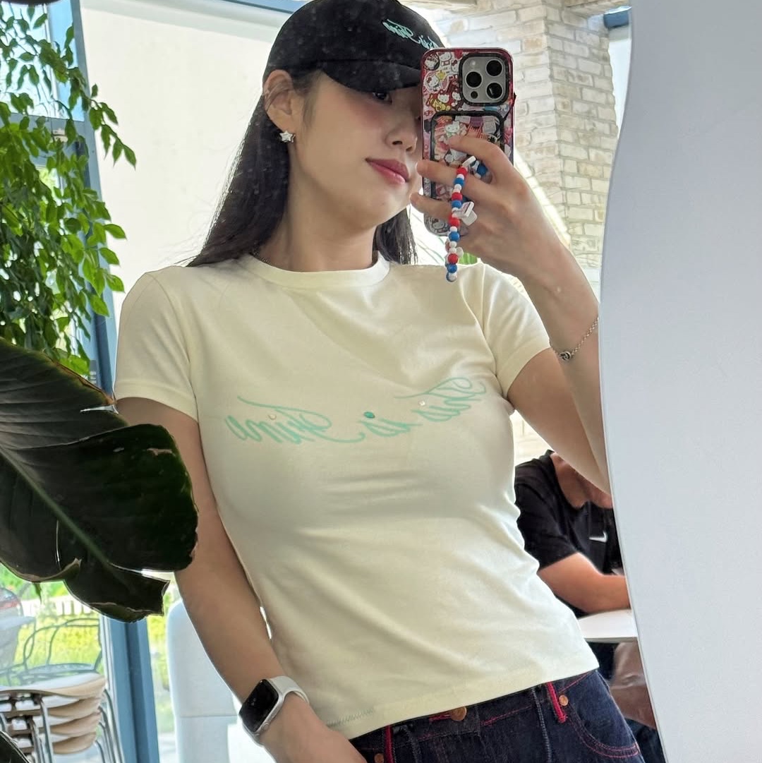 THIS IS FINE Ribbed Sleeveless Top Black, THIS IS FINE Signature Ball Cap Black 착용 스타일 - 6