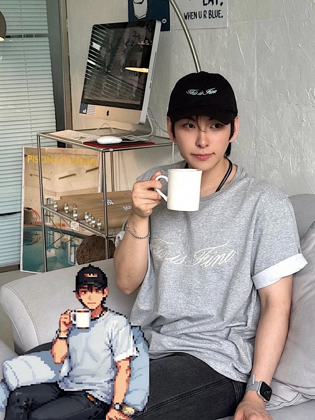 THIS IS FINE Signature Ball Cap Black, THIS IS FINE Oversized Signature Tee Sportif Gray 착용 스타일 - 1