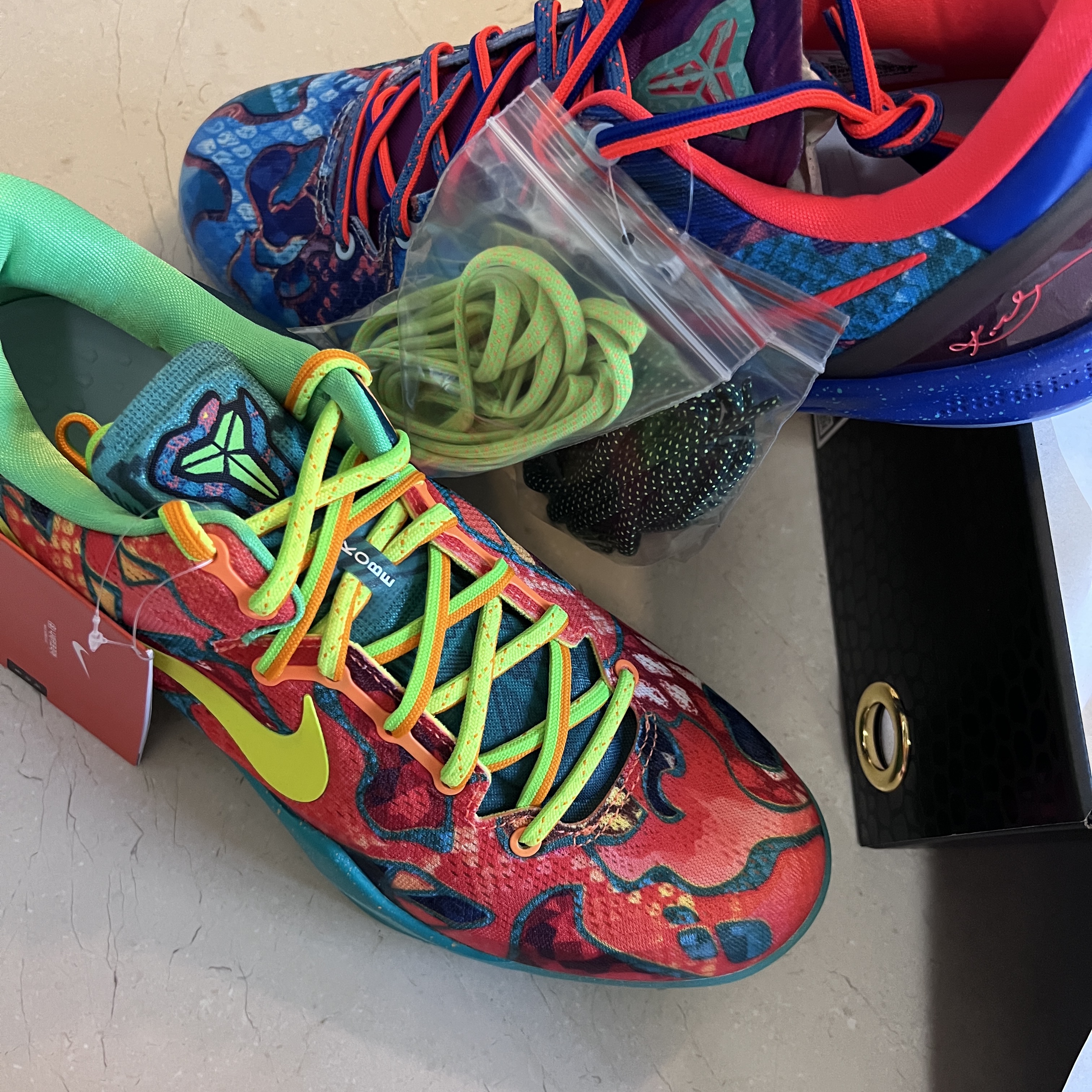 Nike Kobe 8 Protro What the Kobe 착용 스타일
