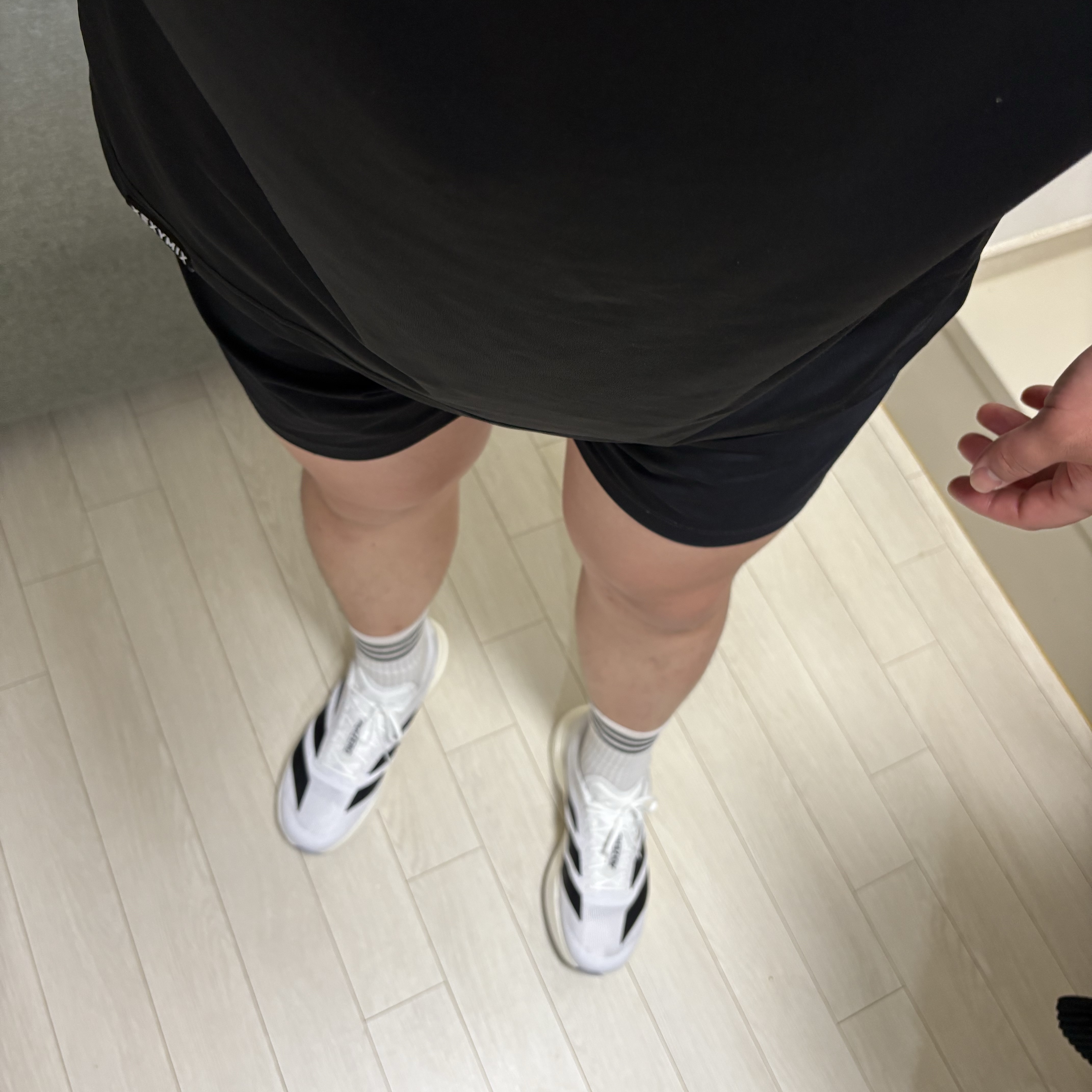 Adidas Adizero EVO SL Cloud White Core Black 착용 스타일