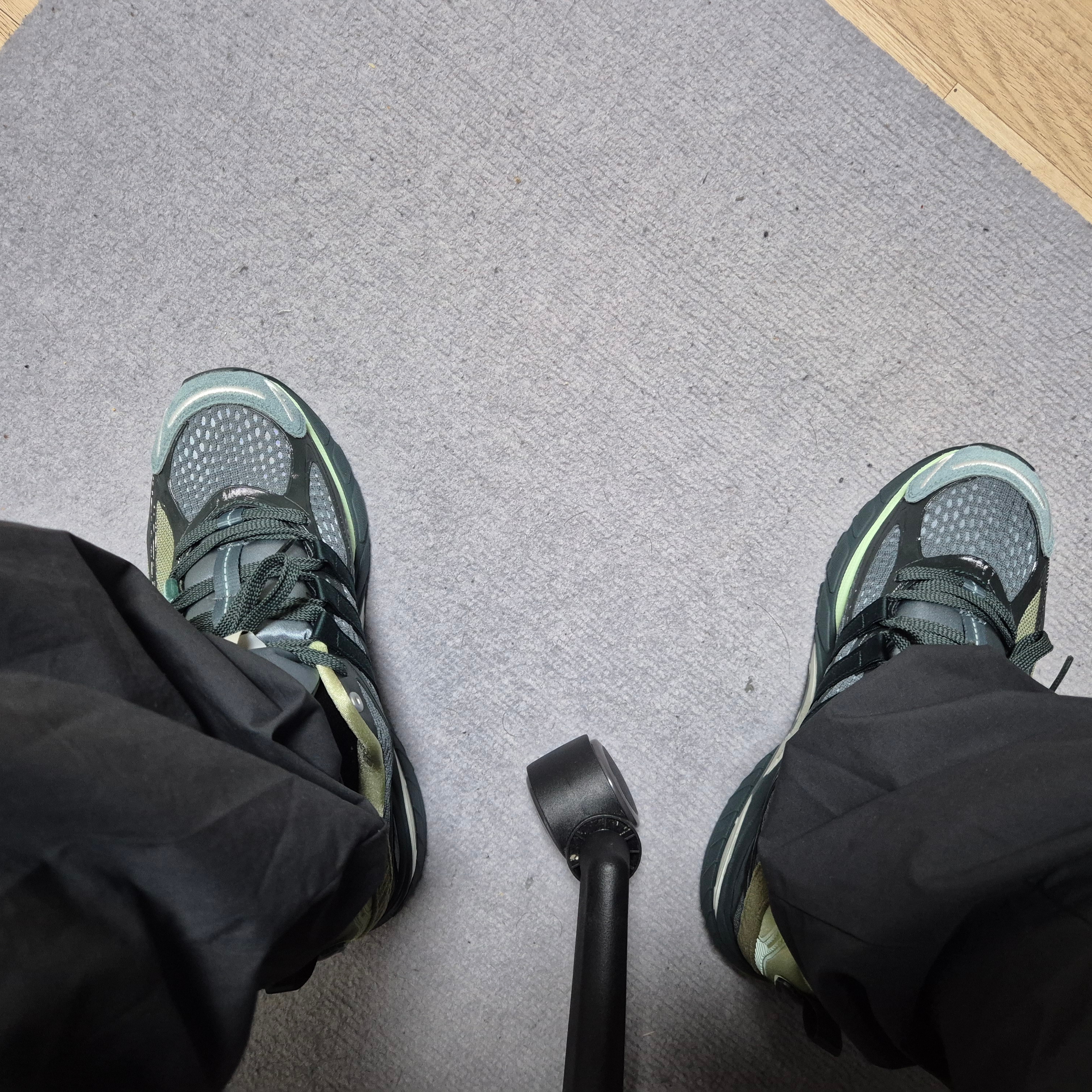 Adidas x Song for the Mute Adistar Cushion Shadow Green College Green 착용 스타일 - 5