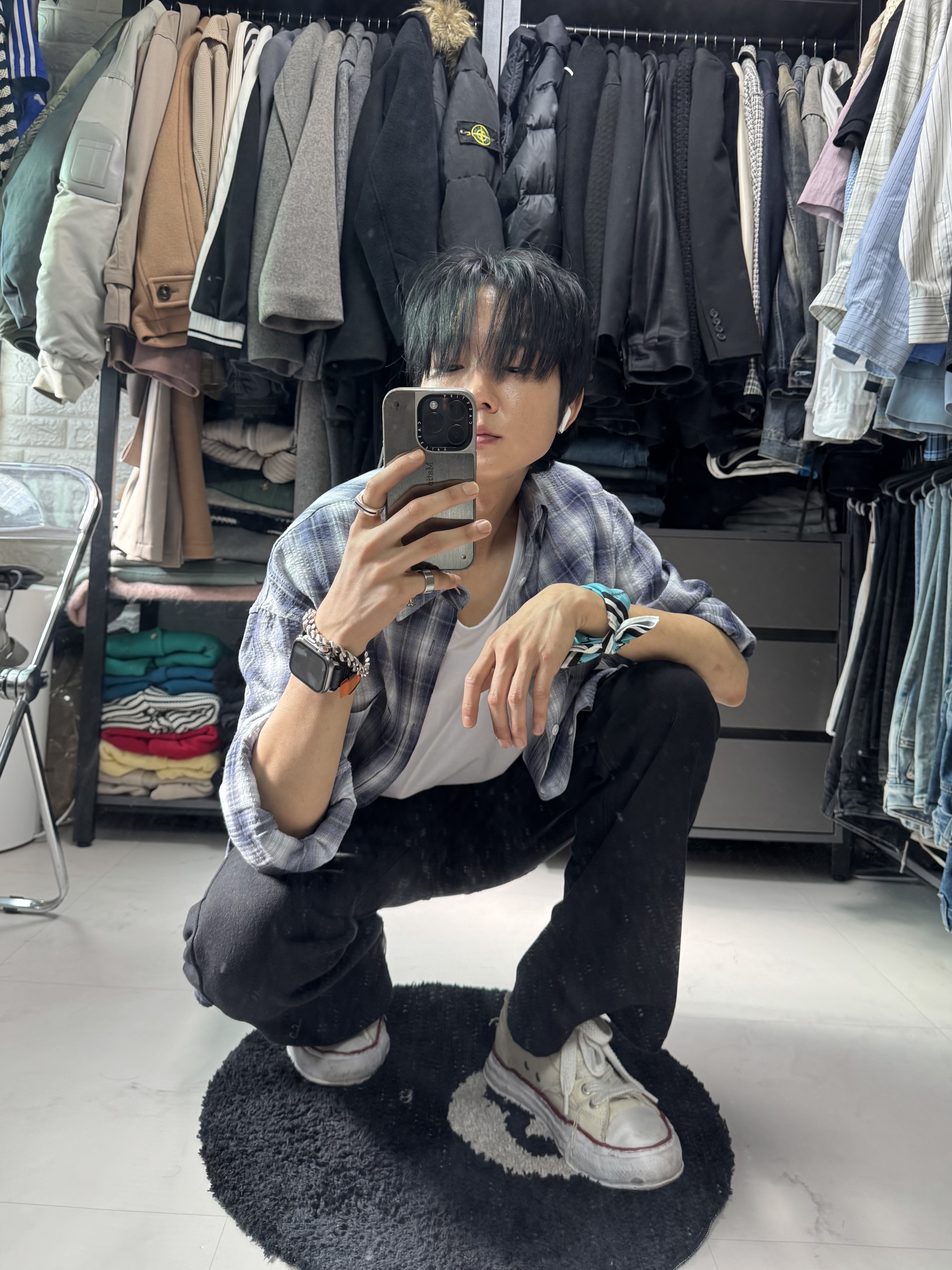 G-DRAGON Ubermensch Light Stick Scarf & Scarf Ring Set, Maison Mihara Yasuhiro Peterson OG Sole Canvas Low-top Sneakers Natural 착용 스타일 - 2