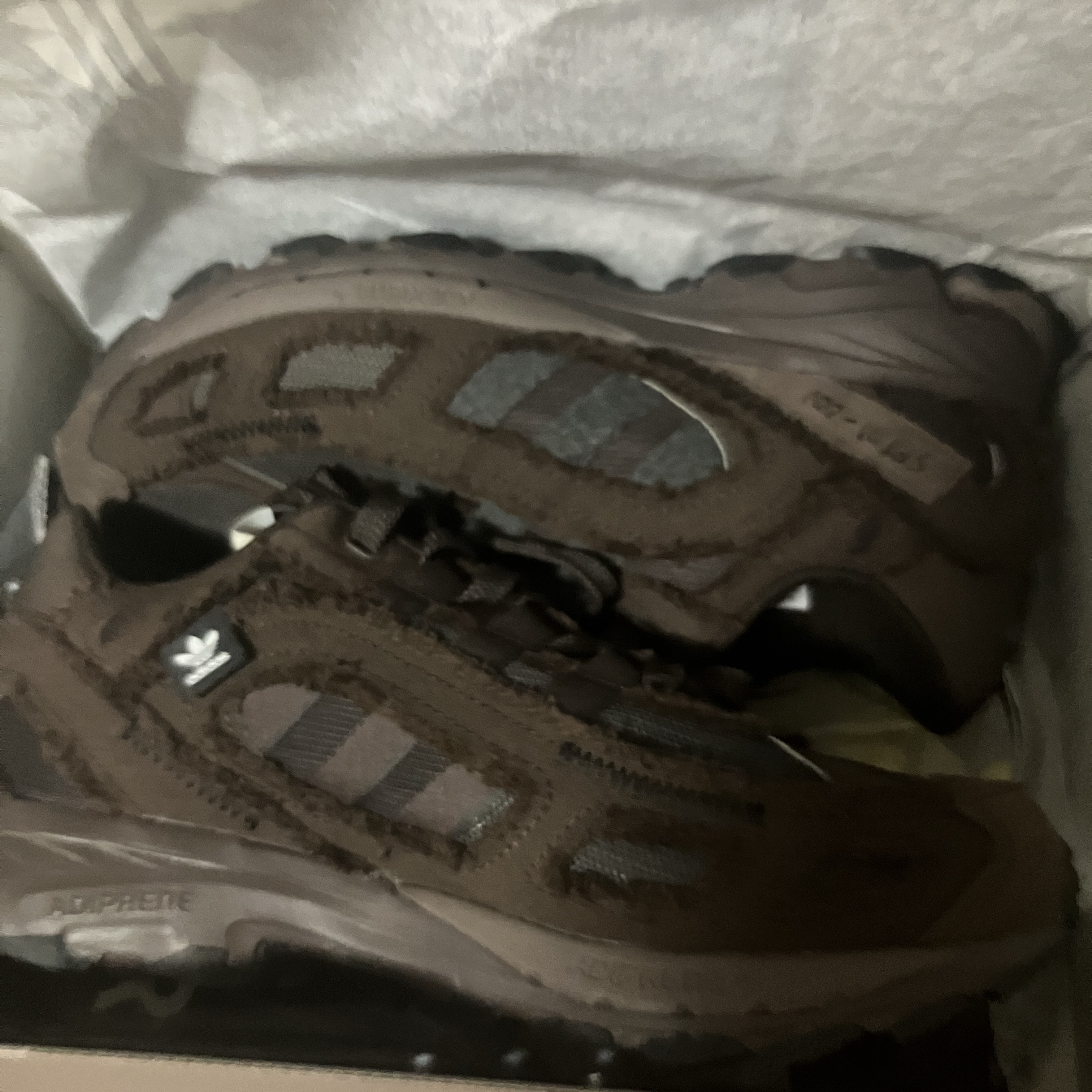 Adidas x Song for the Mute Shadowturf Dark Brown 착용 스타일