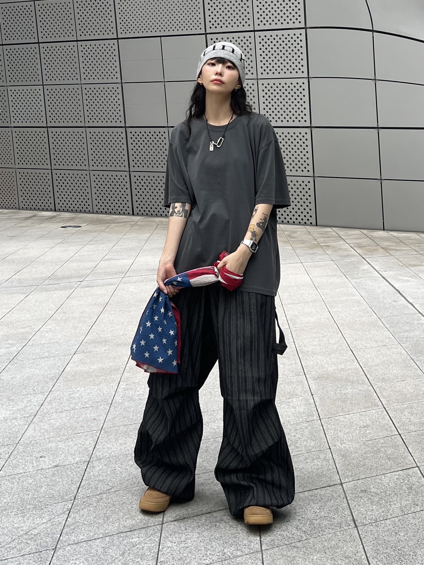 Matin Kim Logo Jacquard Short Beanie Grey, Nike Air Force 1 '07 WB Flax 착용 스타일 - 2