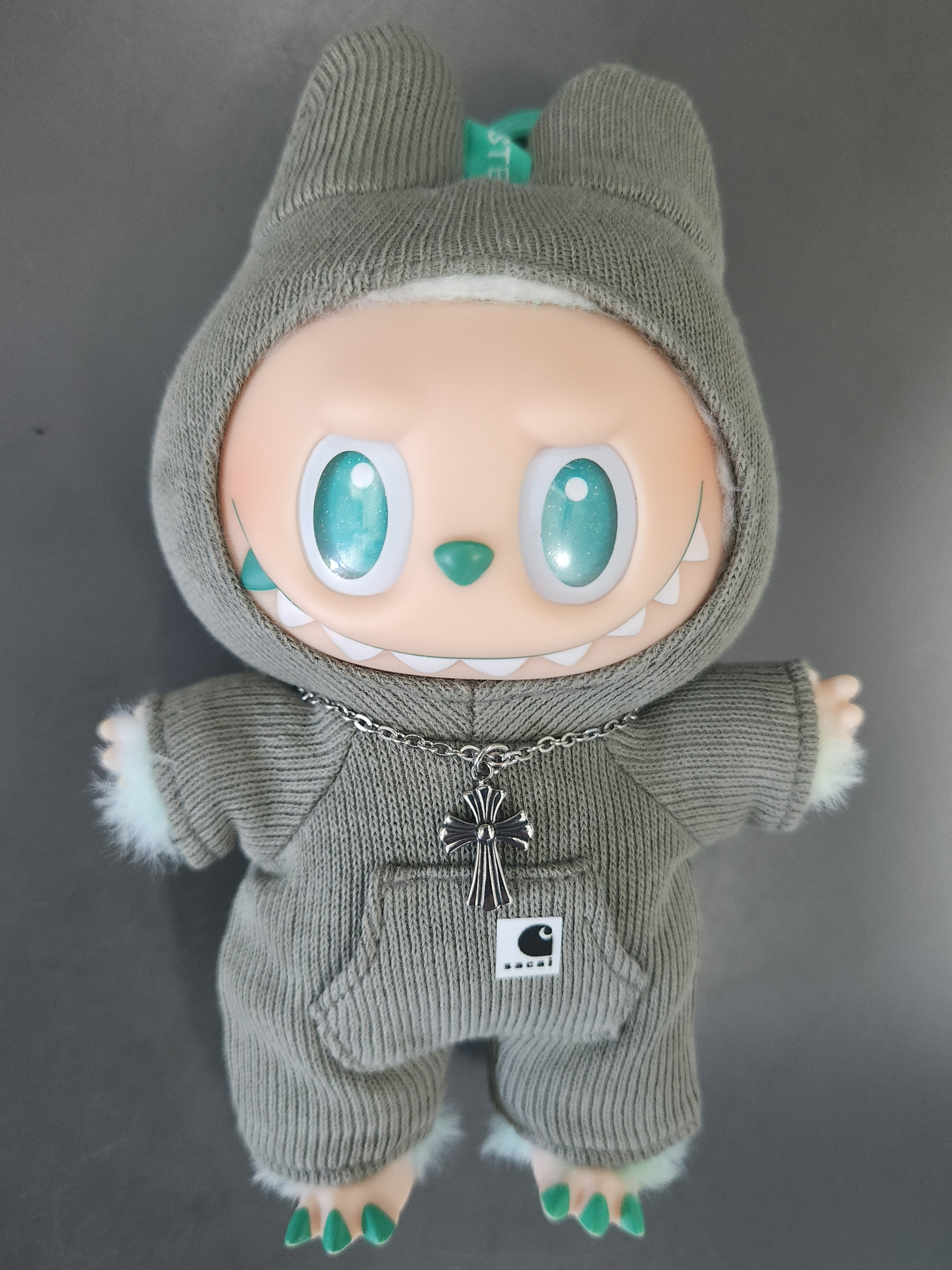 Pop Mart Labubu The Monsters Highlight Series Serenity Keyring (Opened Case) 착용 스타일 - 2