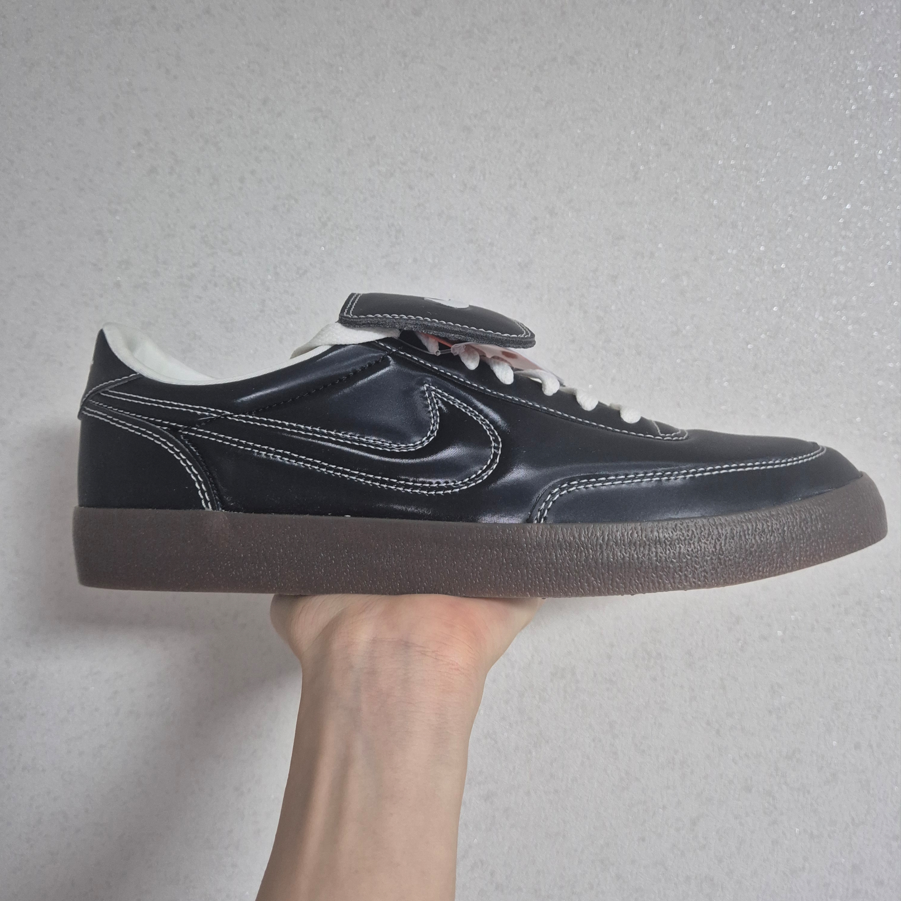 Nike Killshot 2 Black Baroque Brown 착용 스타일 - 1