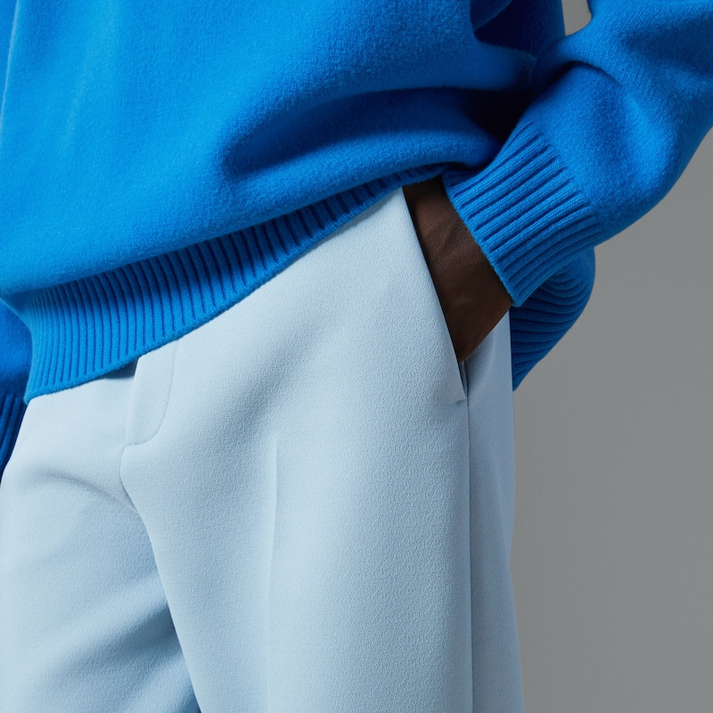 Gucci Wool Gabardine Trousers Light Blue 착용 스타일 - 3
