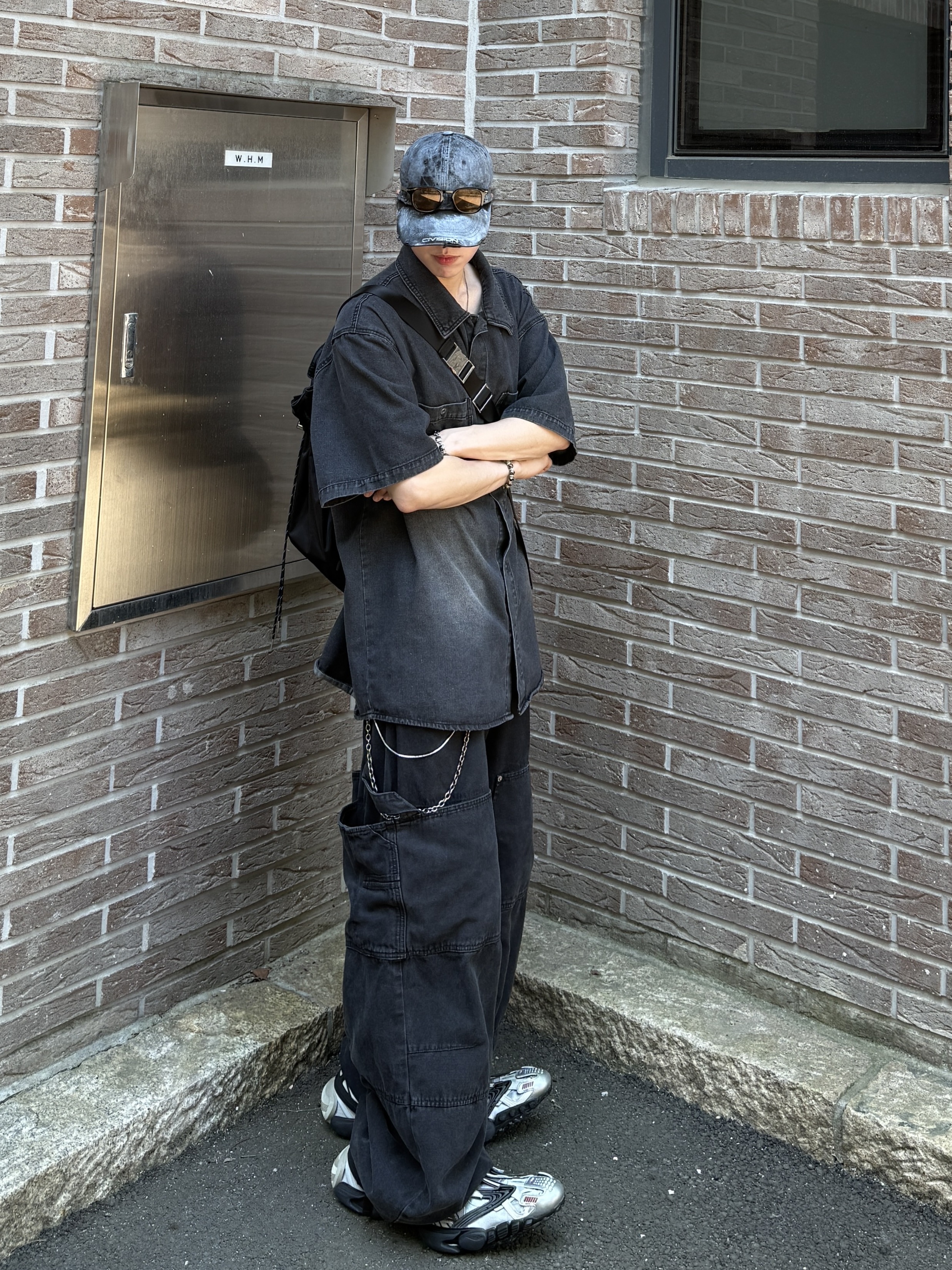 Balenciaga Reptile Sneaker Multicolor, Nonnod Double knee cover pants Vintage black 착용 스타일 - 9