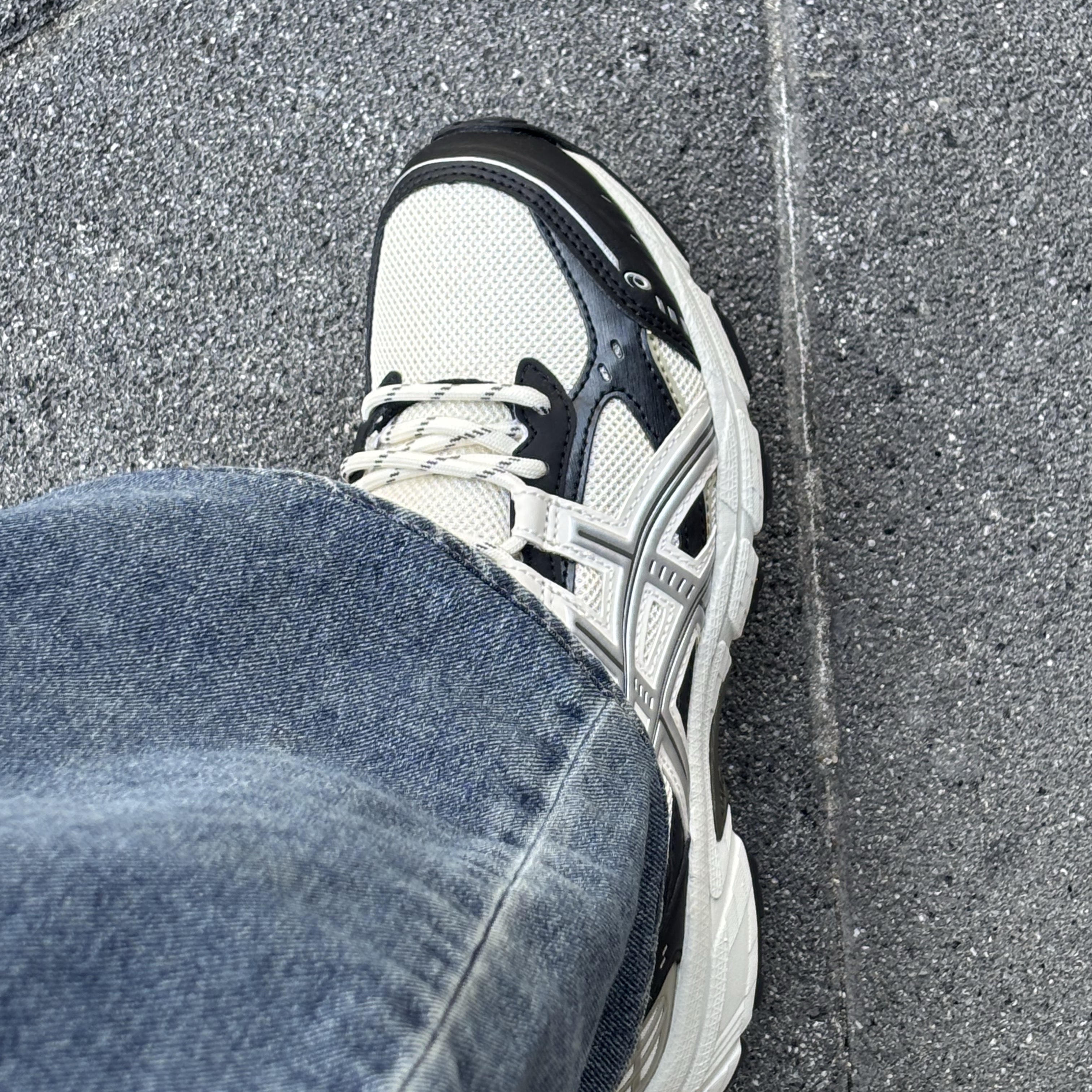 Asics Gel-Nunobiki Cream Dark Olive 착용 스타일 - 2