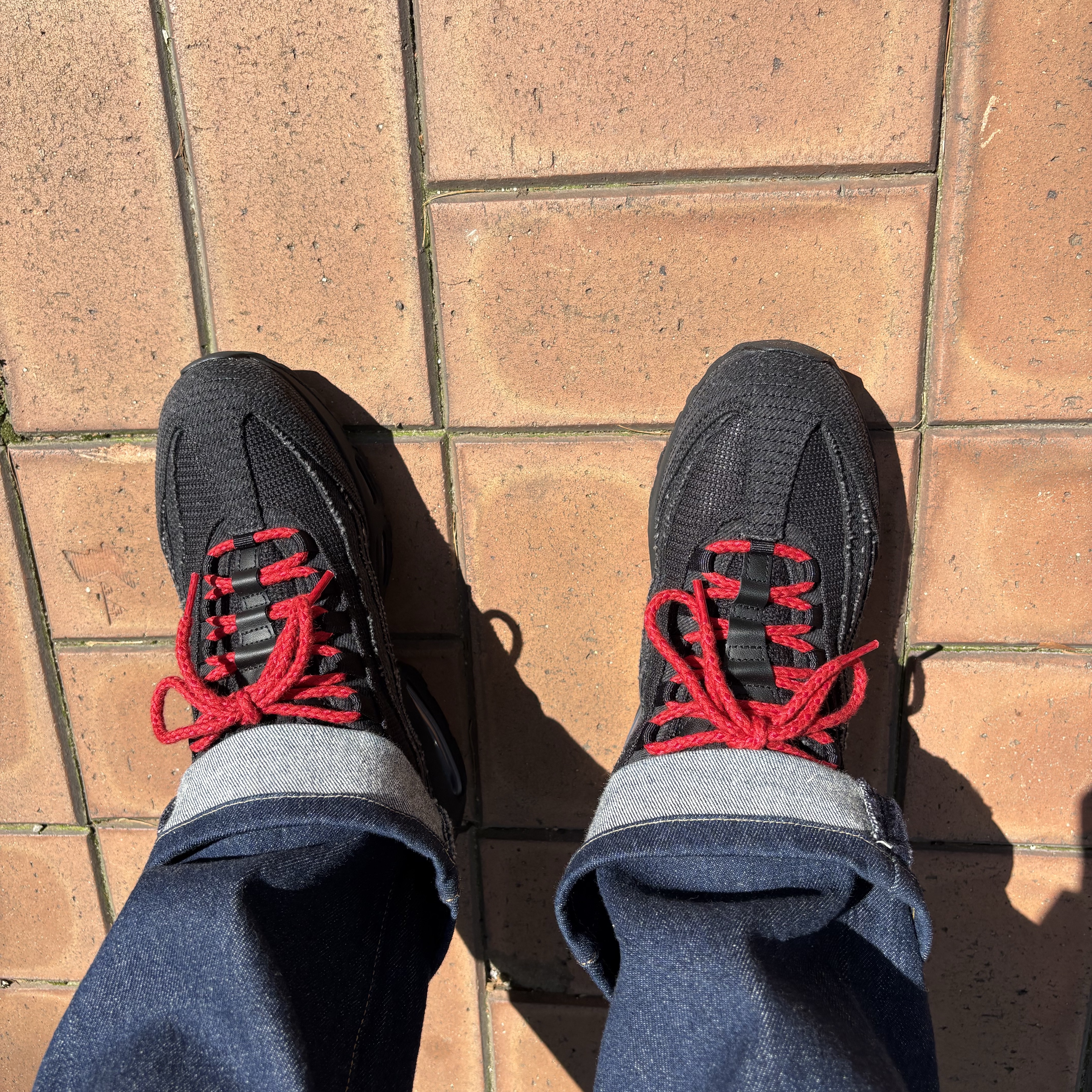 Nike x Levi's Air Max 95 Black 착용 스타일 - 2