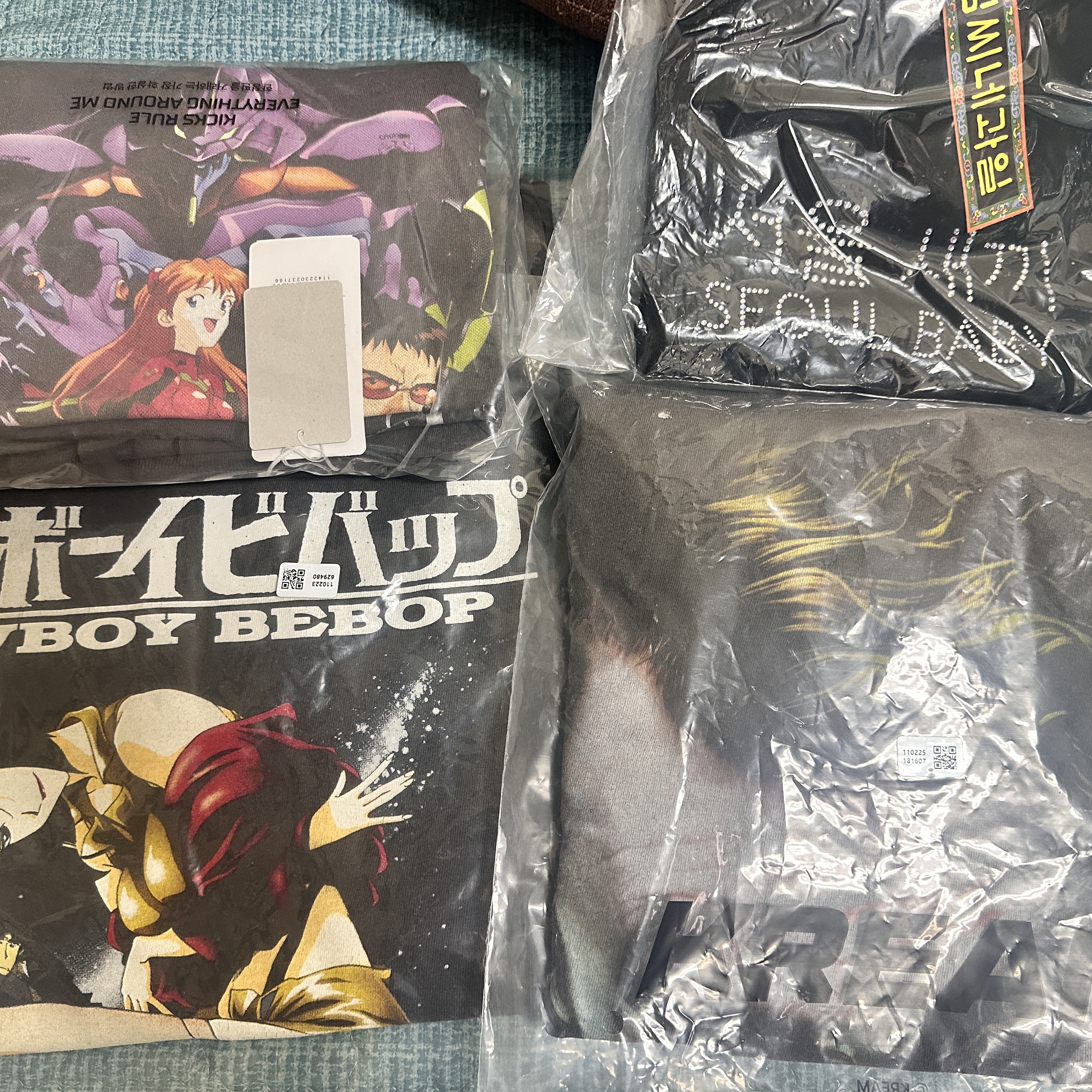 Saint Mxxxxxx x Cowboy Bebop S/S T-Shirt Black - 25SS, Saint Mxxxxxx x Evangelion Neon S/S T-Shirt Black 착용 스타일