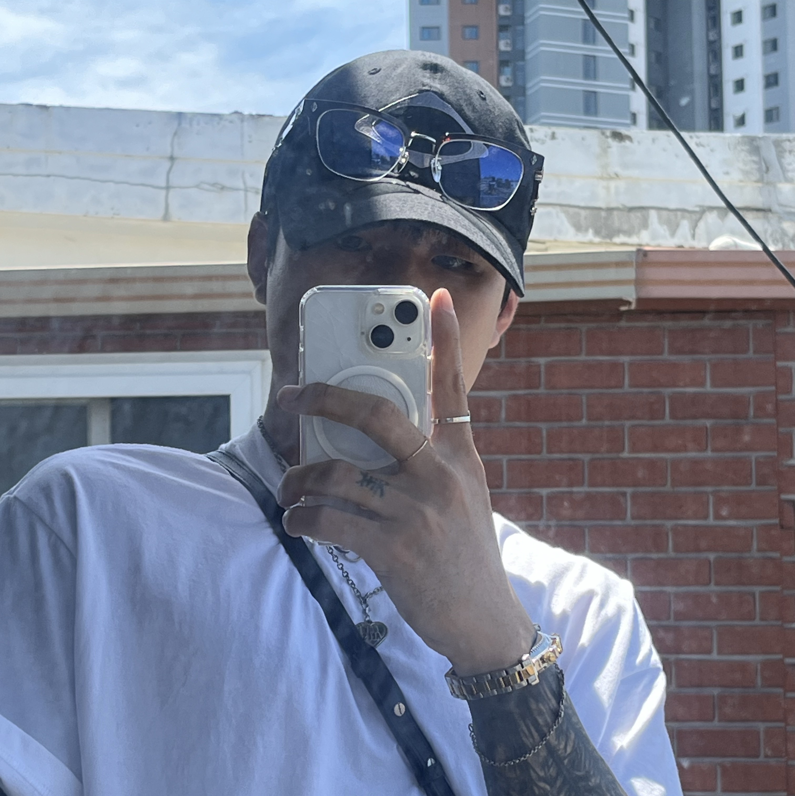 Mischief Rhombus Ball Cap Black 착용 스타일