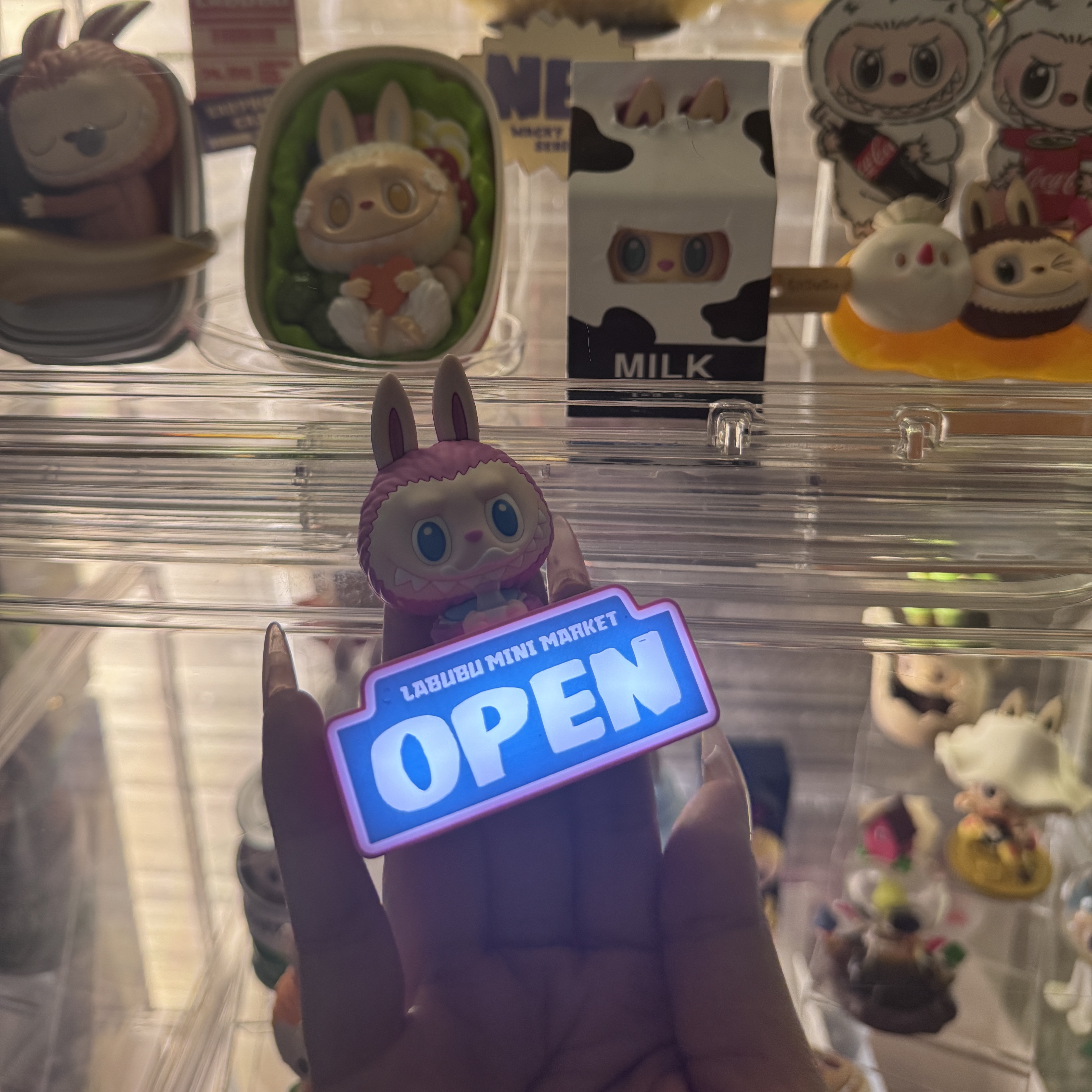 Pop Mart Labubu The Monsters Wacky Mart Series Fridge Magnet Microwave Oven (Opened Case) 착용 스타일