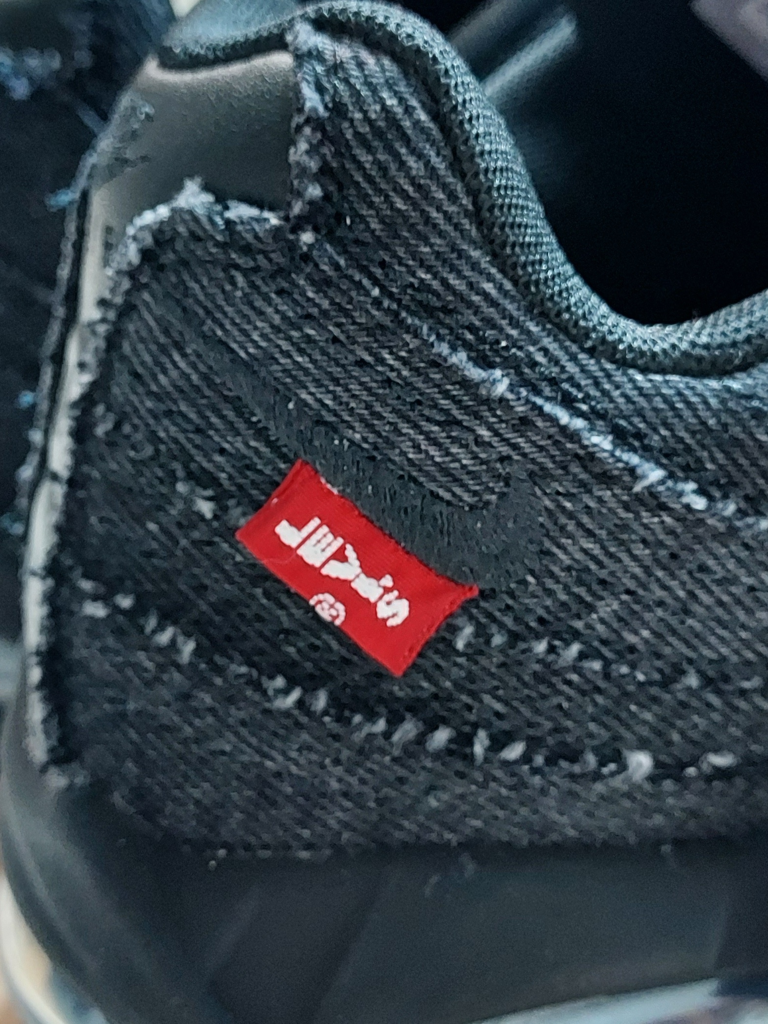 Nike x Levi's Air Max 95 Black 착용 스타일 - 3