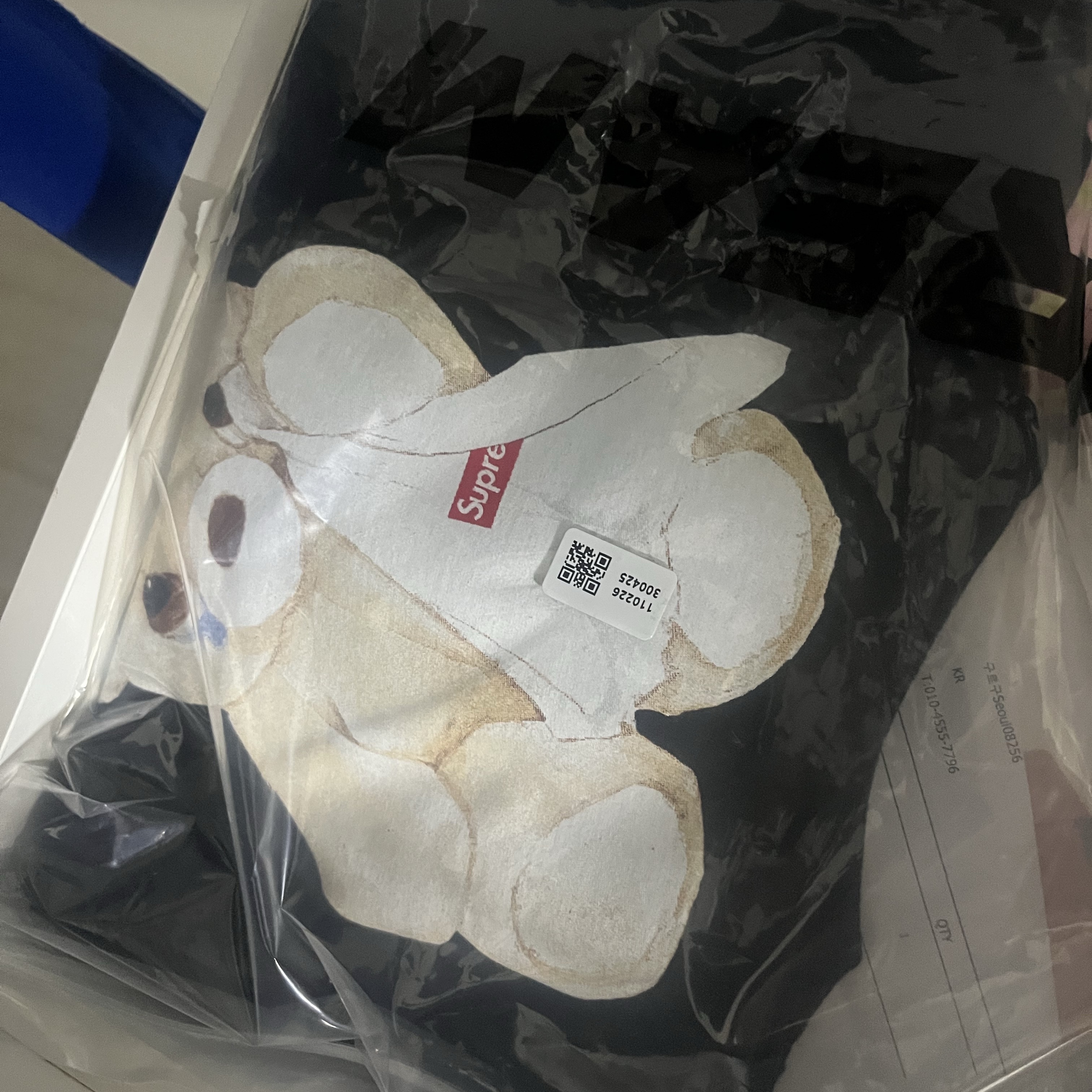 Supreme Bear T-Shirt Black - 25SS 착용 스타일