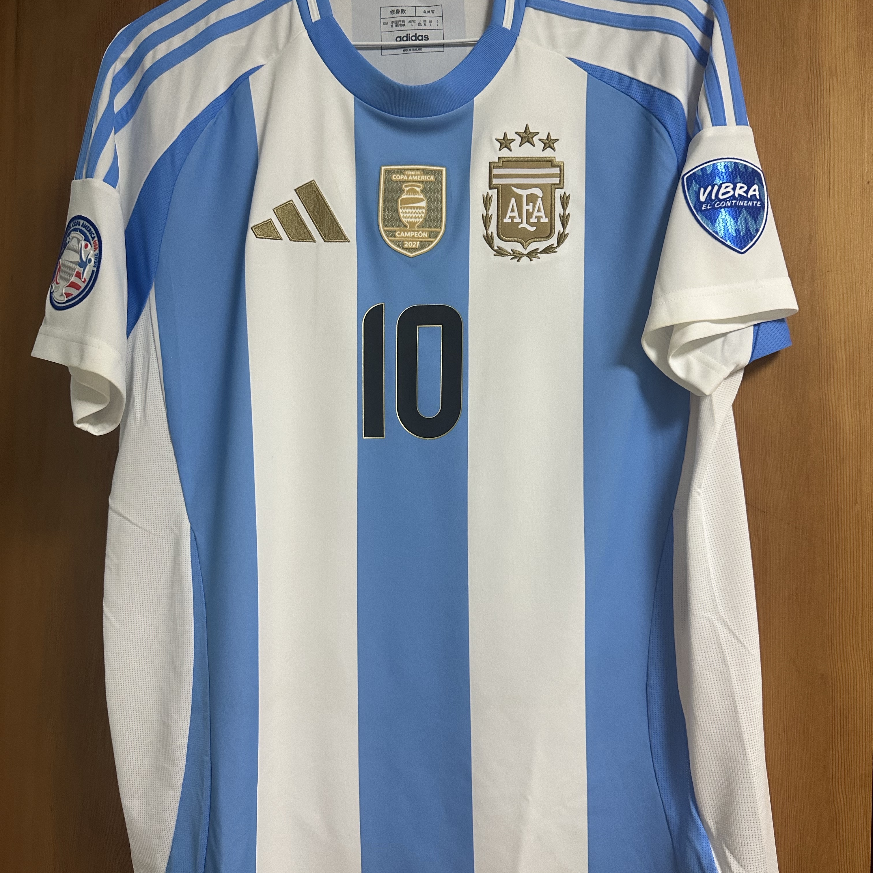 Adidas Argentina 2024 Home Jersey White Blue Burst - KR Sizing (Non Marking Ver.) 착용 스타일 - 1